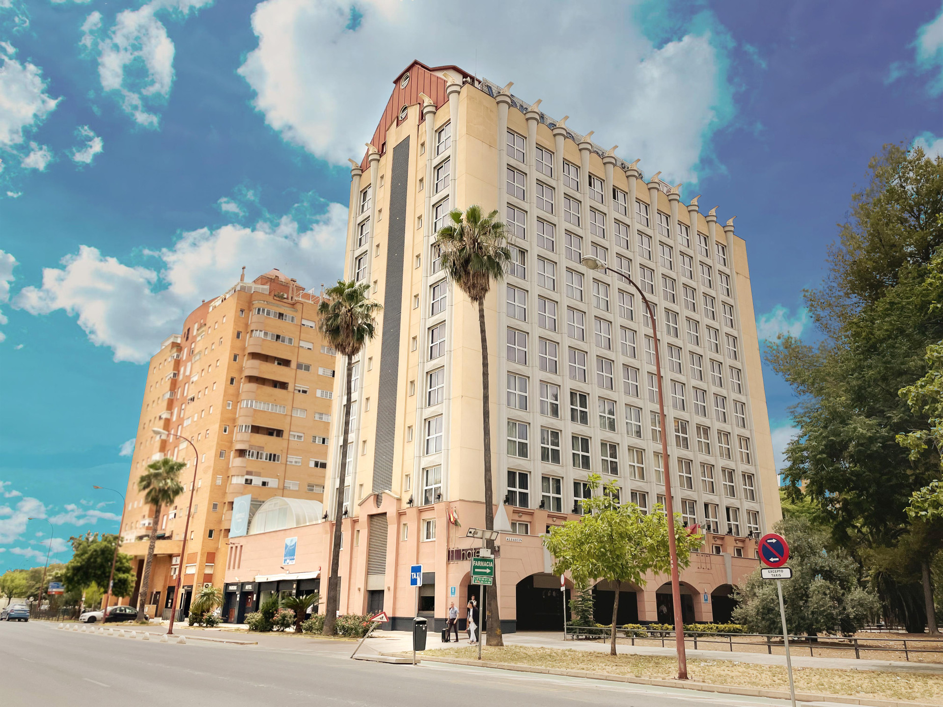 Vista Exterior Hotel Vértice Sevilla