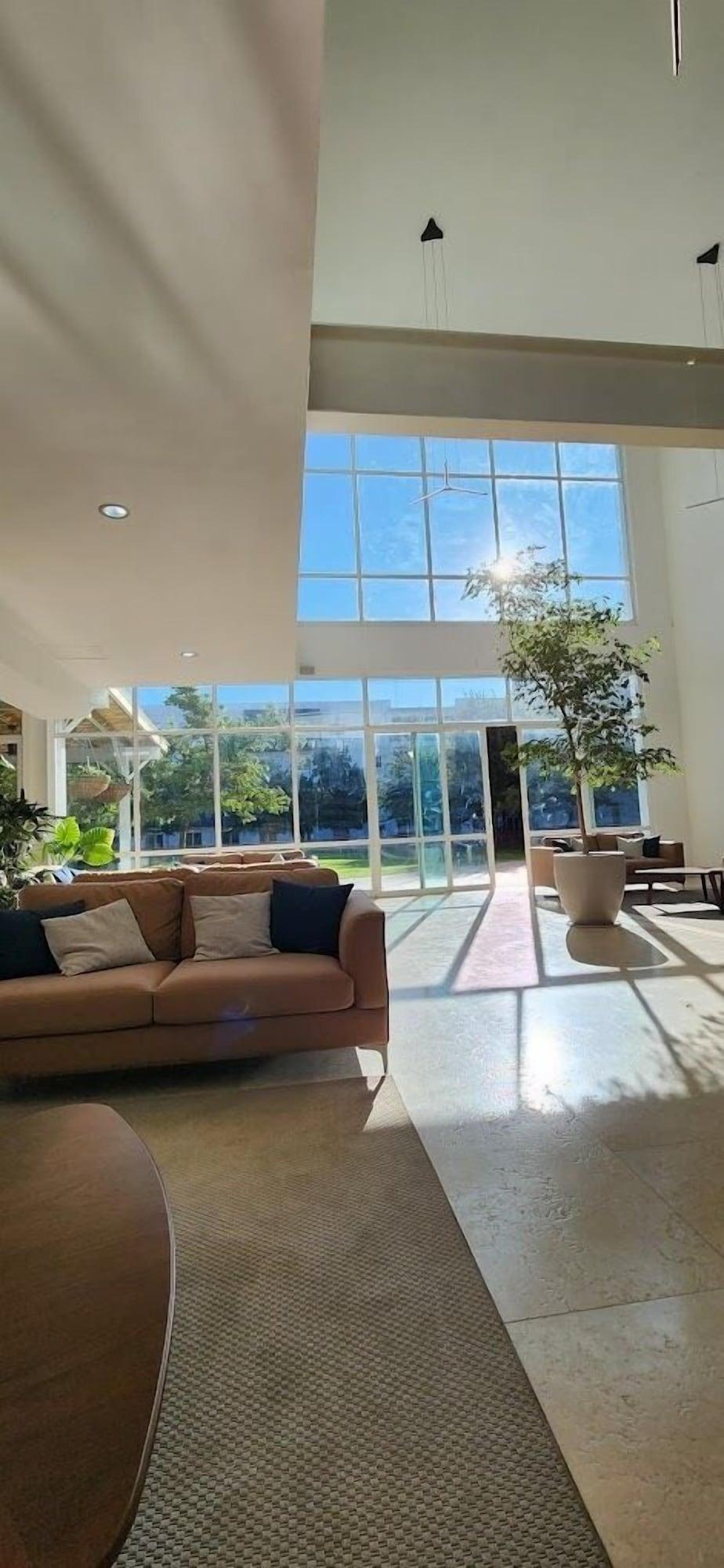 Vista Lobby Core suites