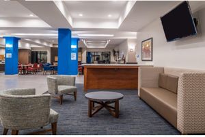 Alojamiento - Holiday Inn Express & Suites Laplace by IHG