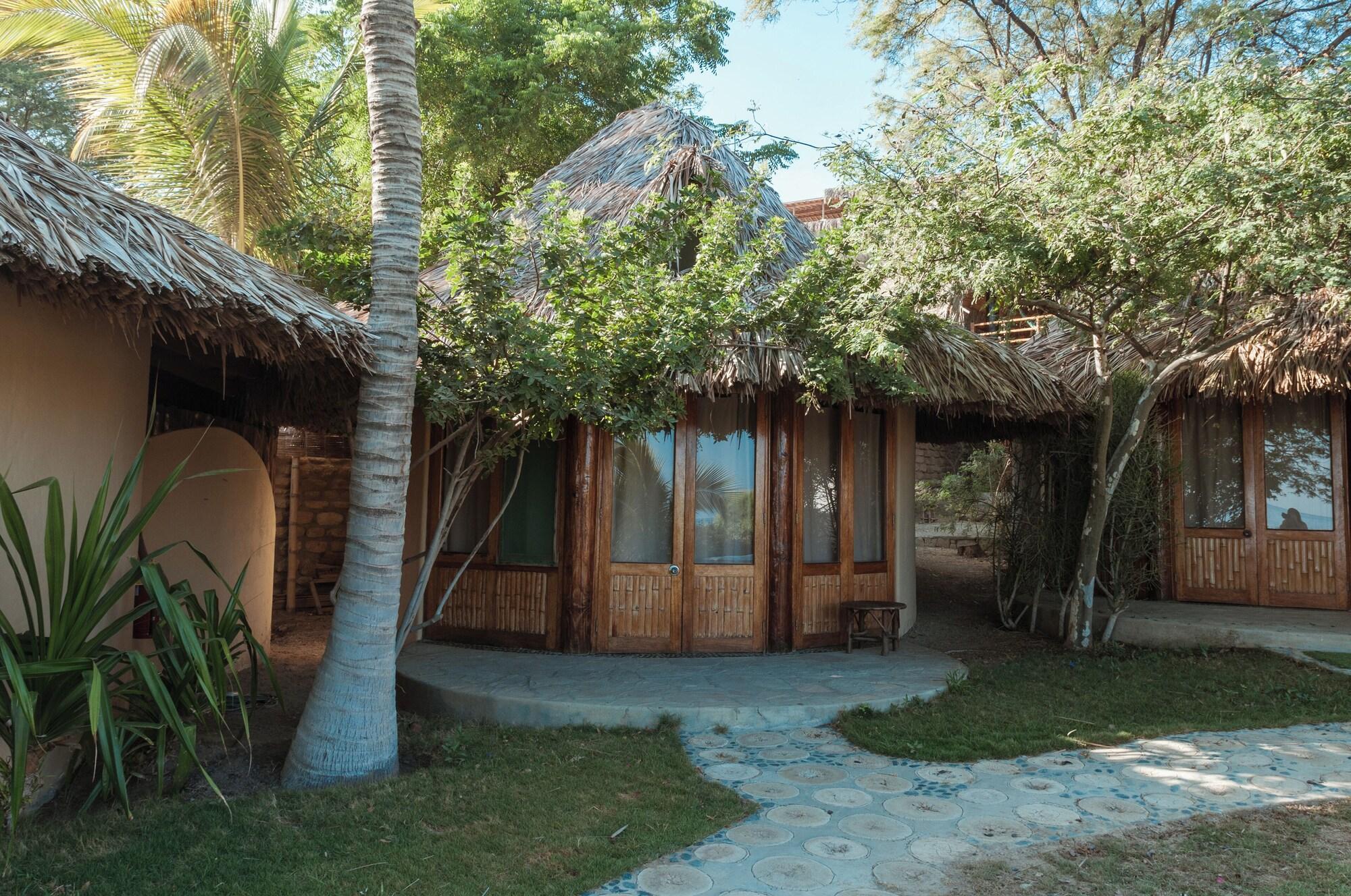 Vista Exterior Soleil Bungalows