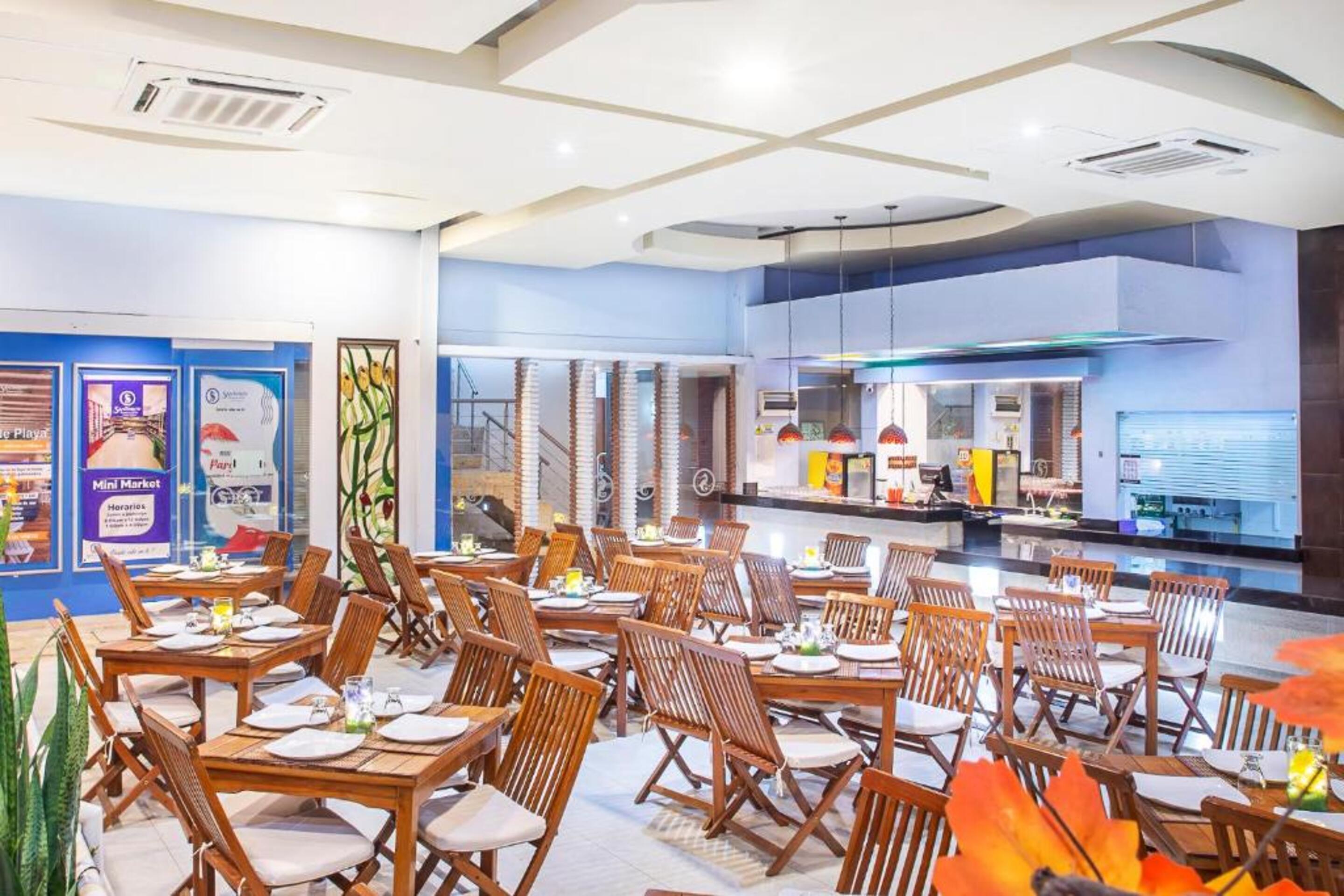 Restaurant Santorini Hotel & Resort