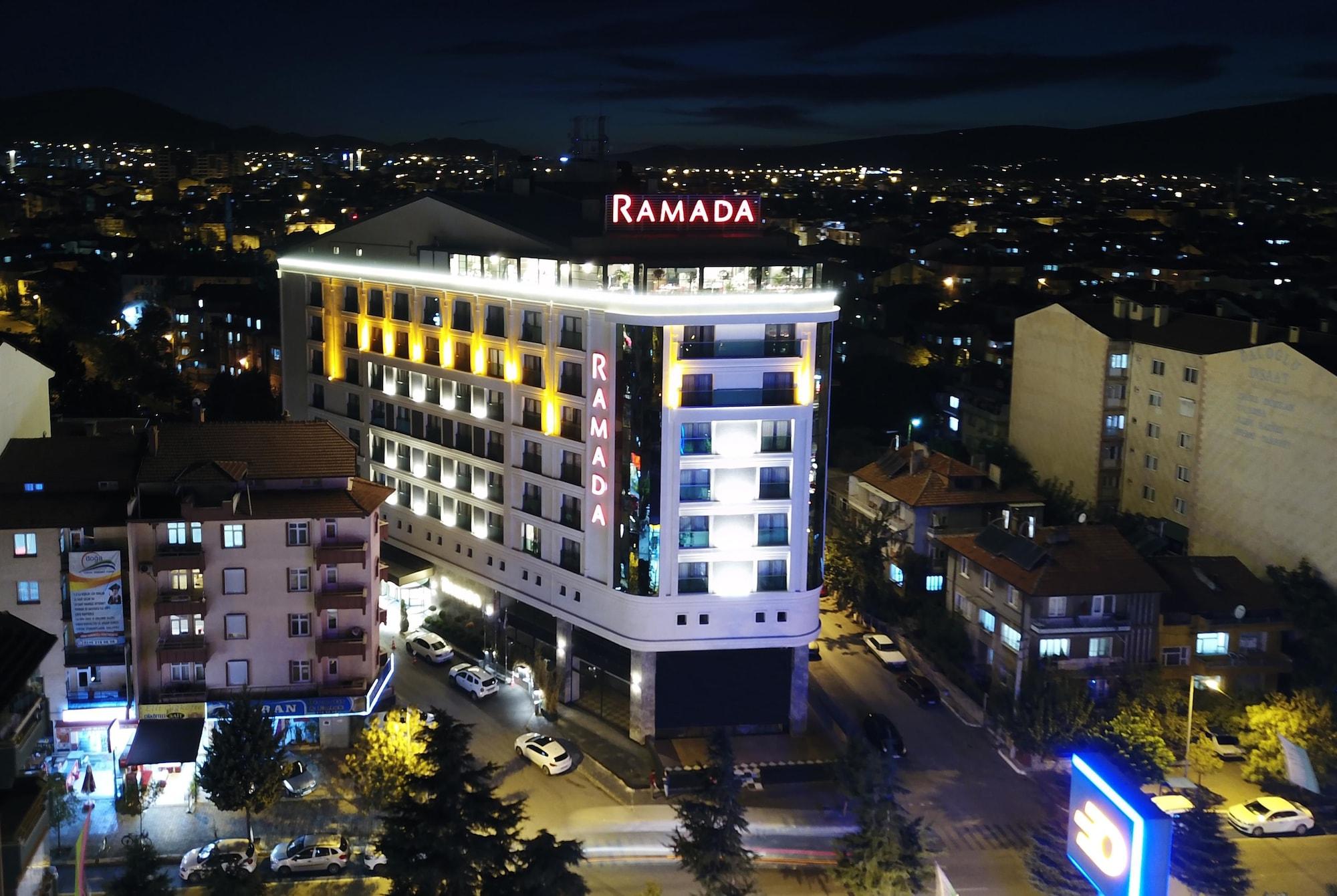 Vista Exterior Ramada by Wyndham Isparta