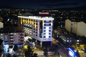 Alojamiento - Ramada by Wyndham Isparta