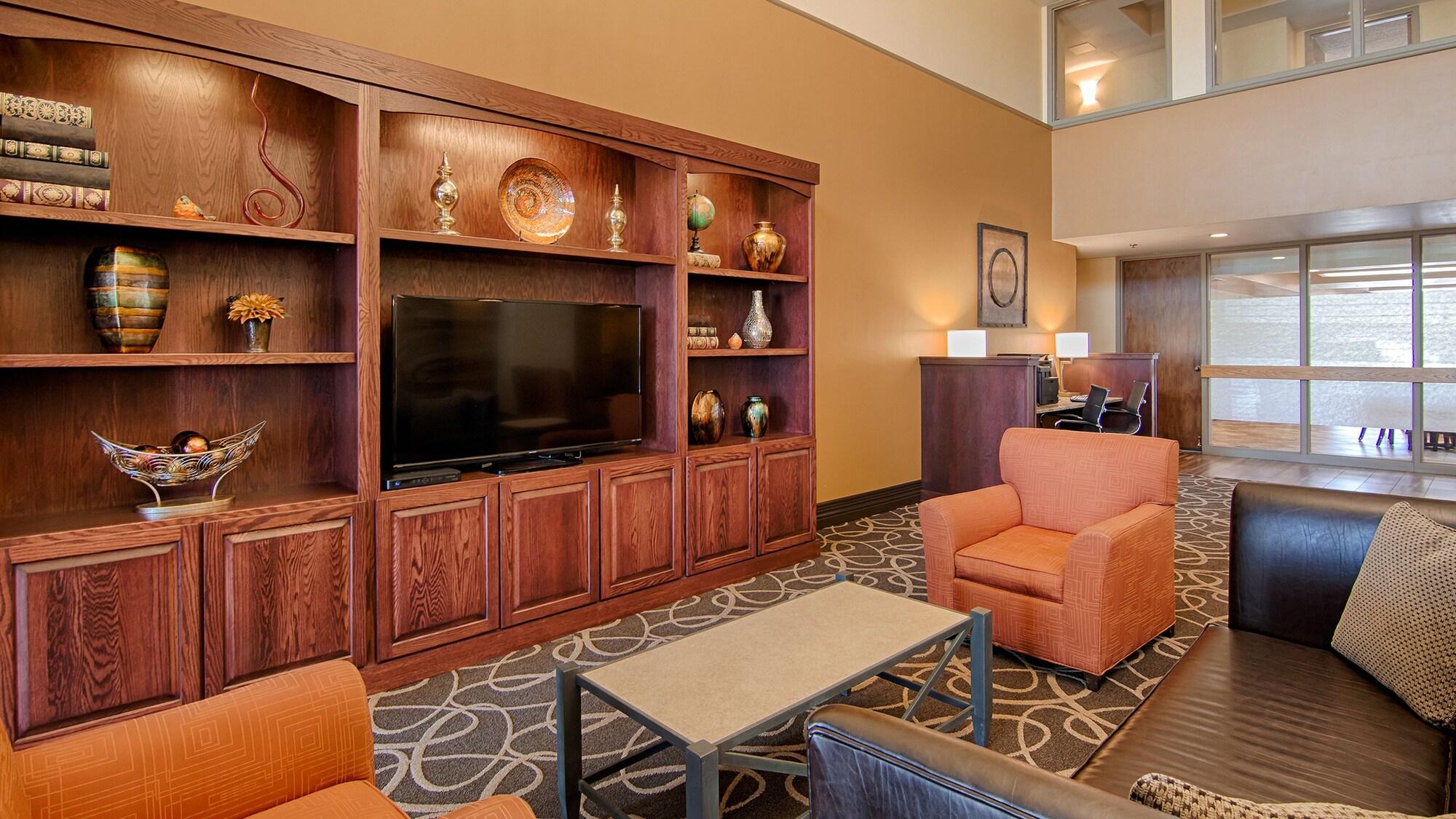 Vista Lobby Best Western Lapeer Inn