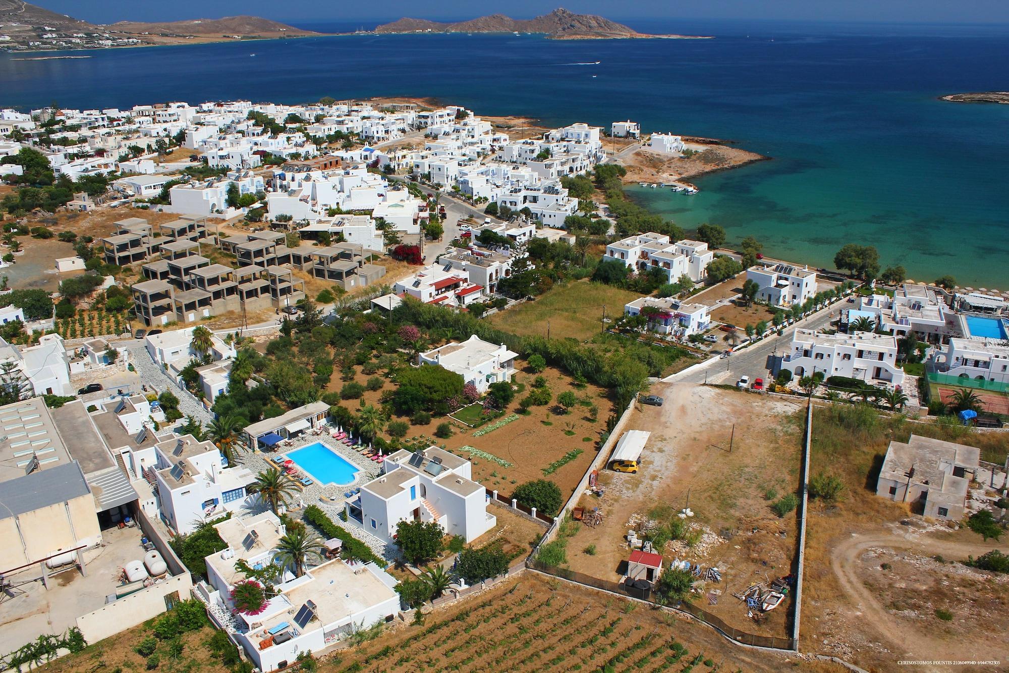 Vista Exterior Zoumis Residence