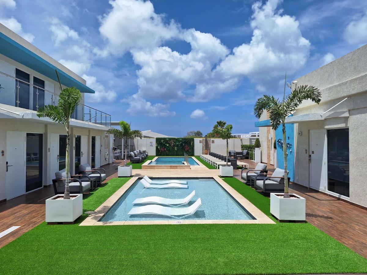 Vista Piscina Aruba Boutique and Art Hotel