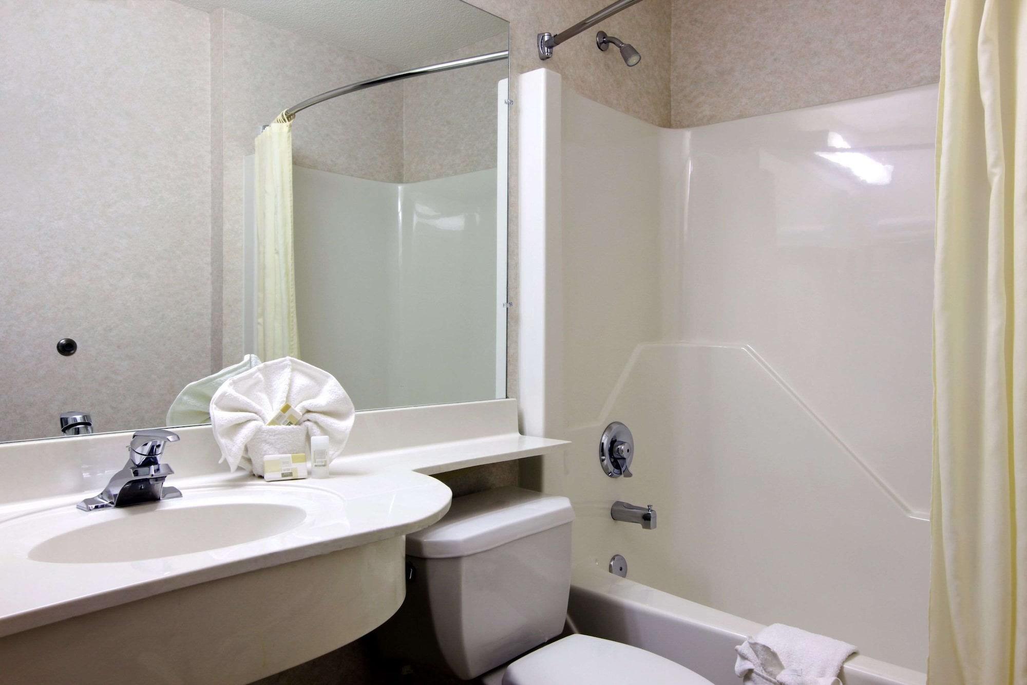 Equipamiento de Habitación Super 8 by Wyndham Harbison/Parkridge Hospital