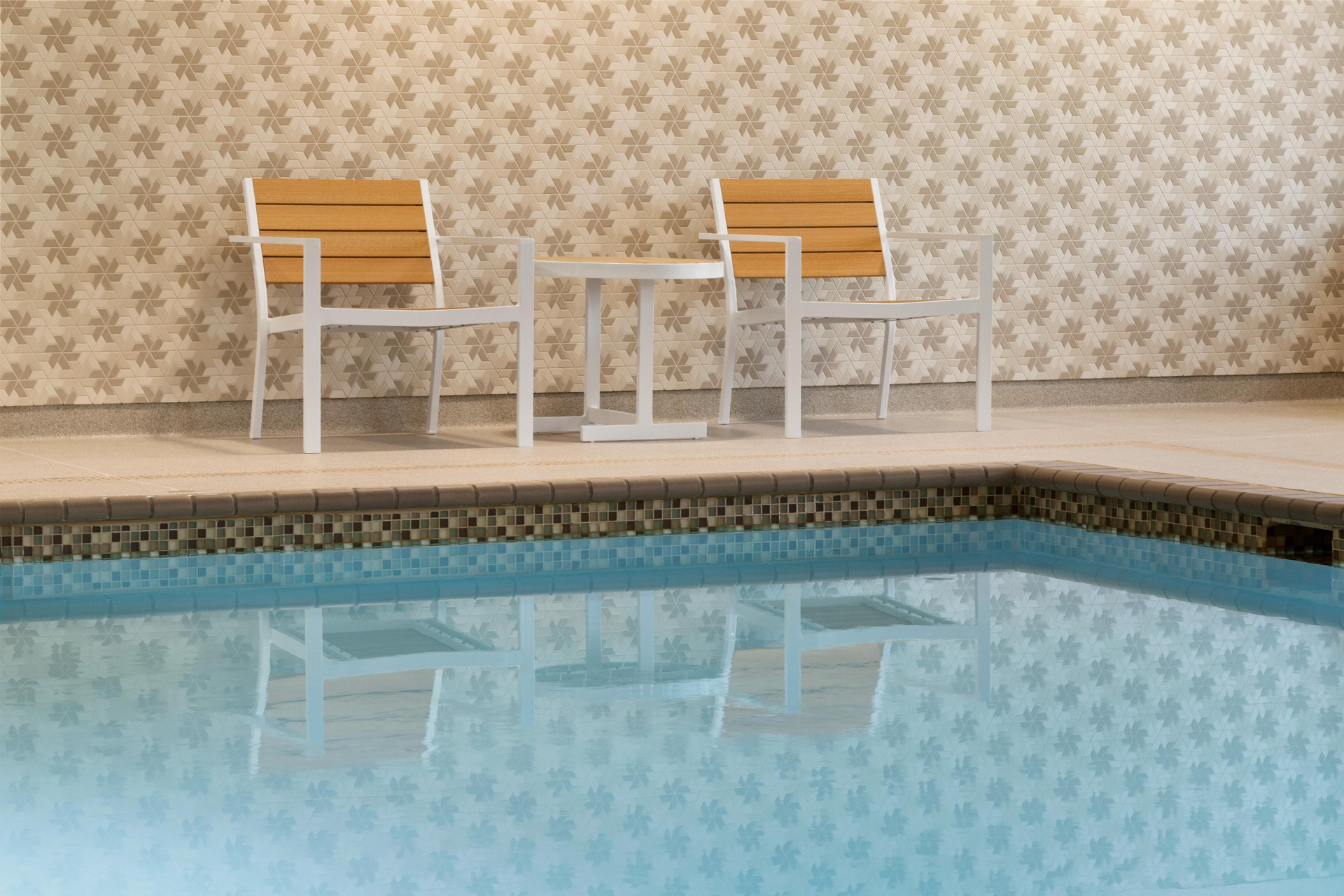 Vista Piscina Staybridge Suites Quantico-Stafford