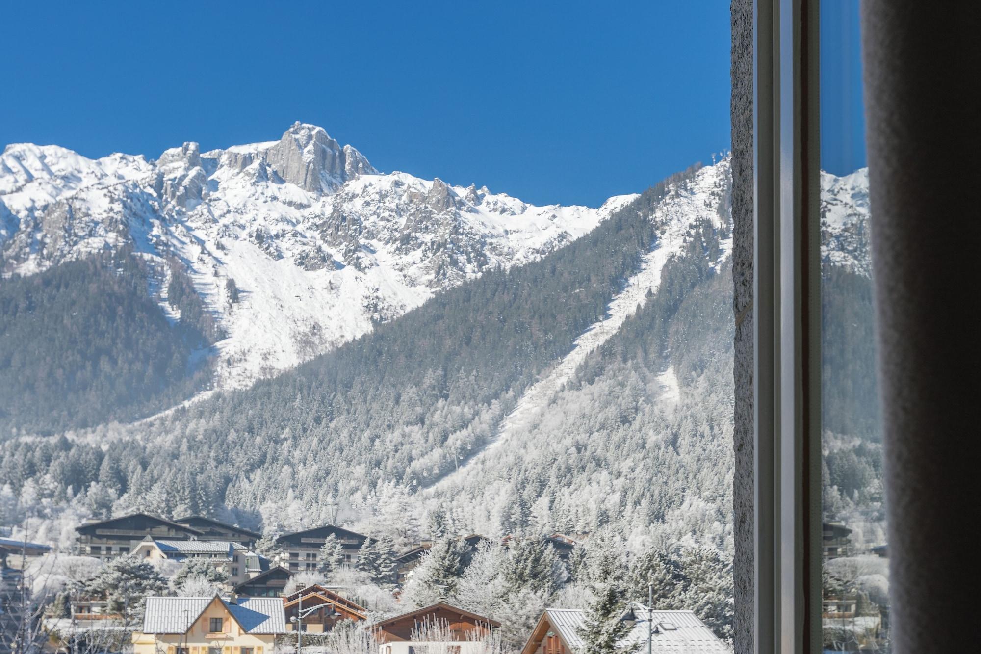 Vista Exterior Hôtel Mont Blanc Chamonix