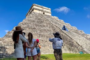 Actividad - Visita guiada a Chichén Itzá con guía profesional