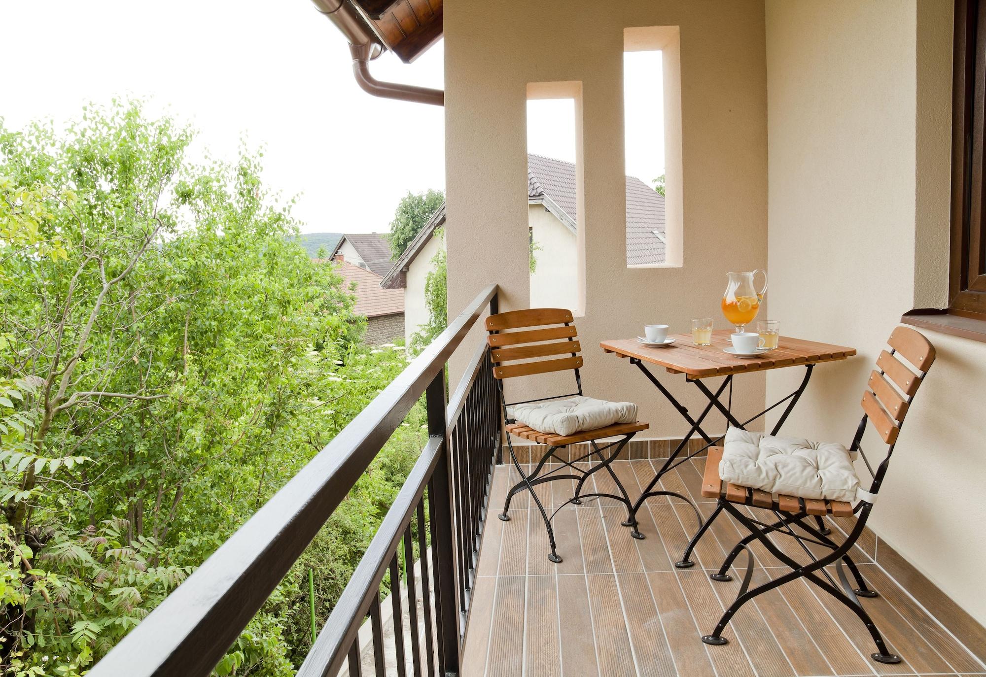 Equipamiento de Habitación Barackvirág Apartmanház