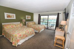 Alquiler Vacacional - Great Deals for July & August!  Golf, Tennis, Exercise, Pools, Beach, Dining