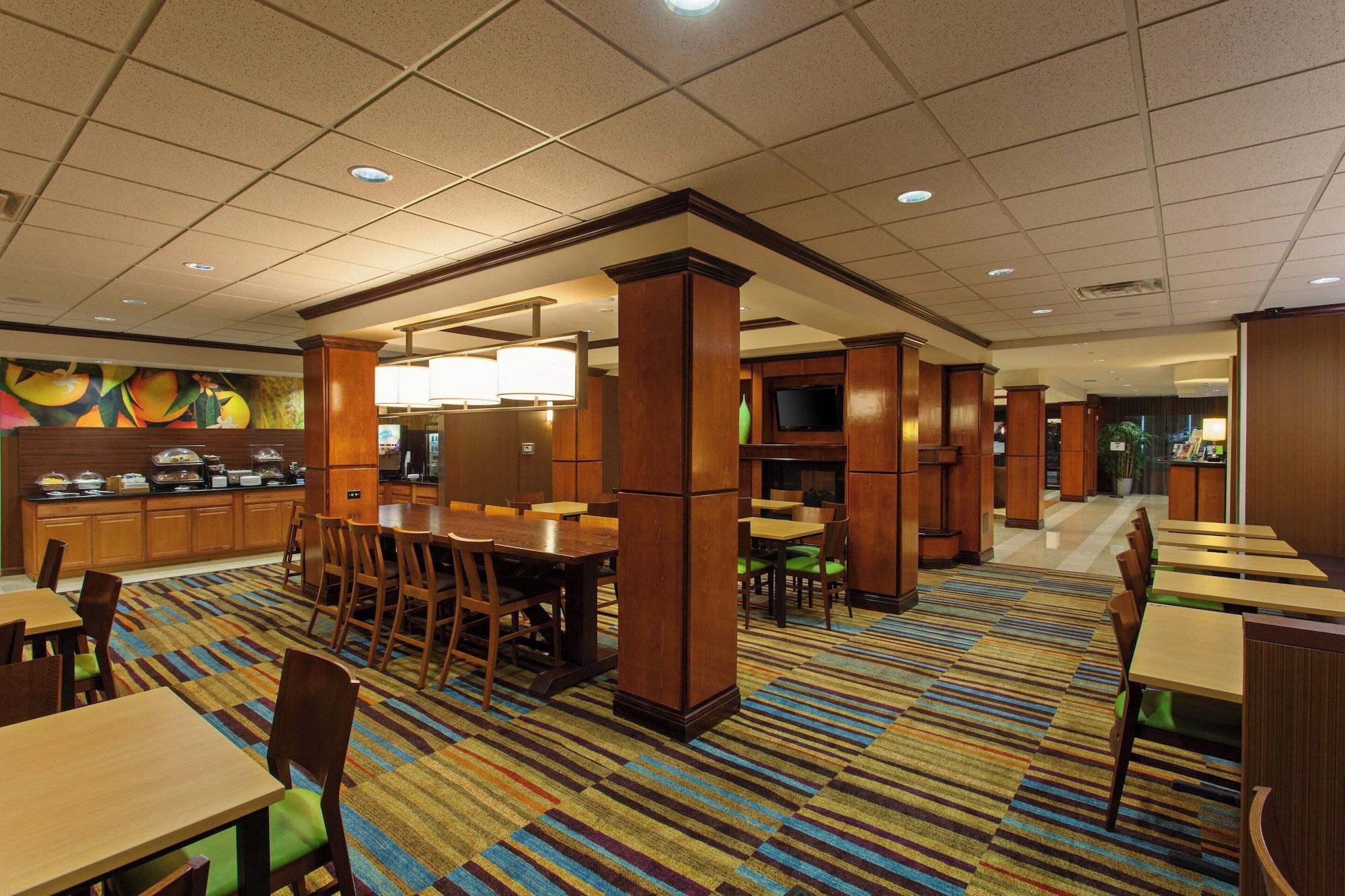 Restaurant Fairfield Inn & Suites by Marriott El Paso