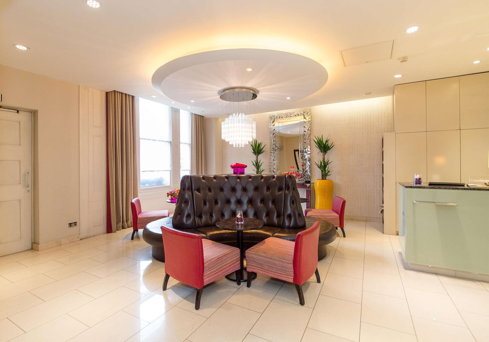 Vista Lobby Doubletree by Hilton London Marble Arch