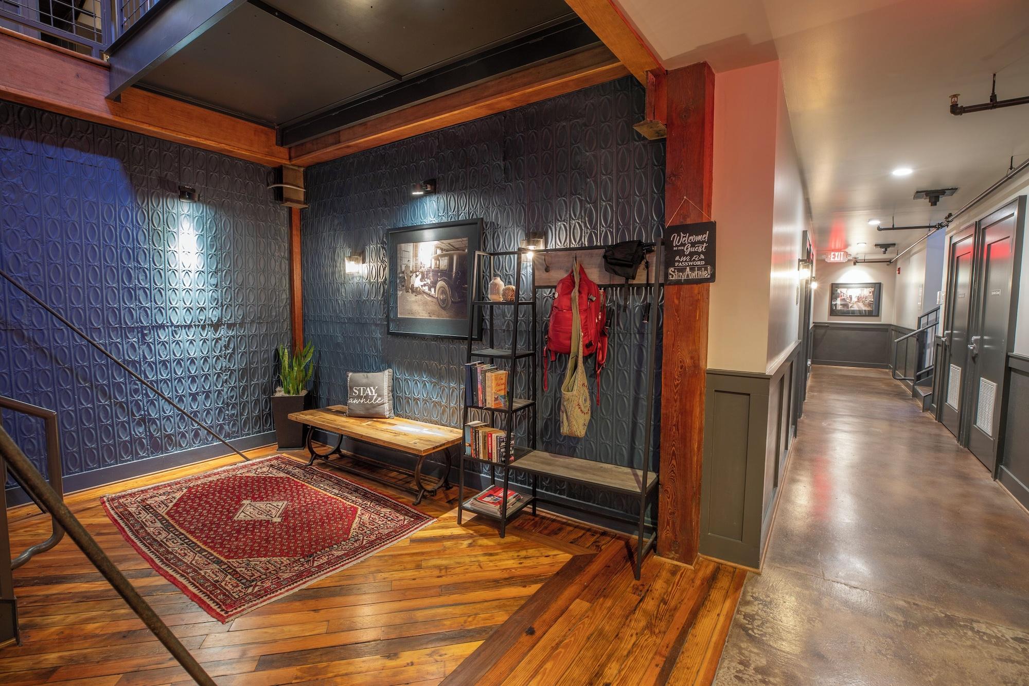 Vista Lobby The Lofts at Downtown Salem