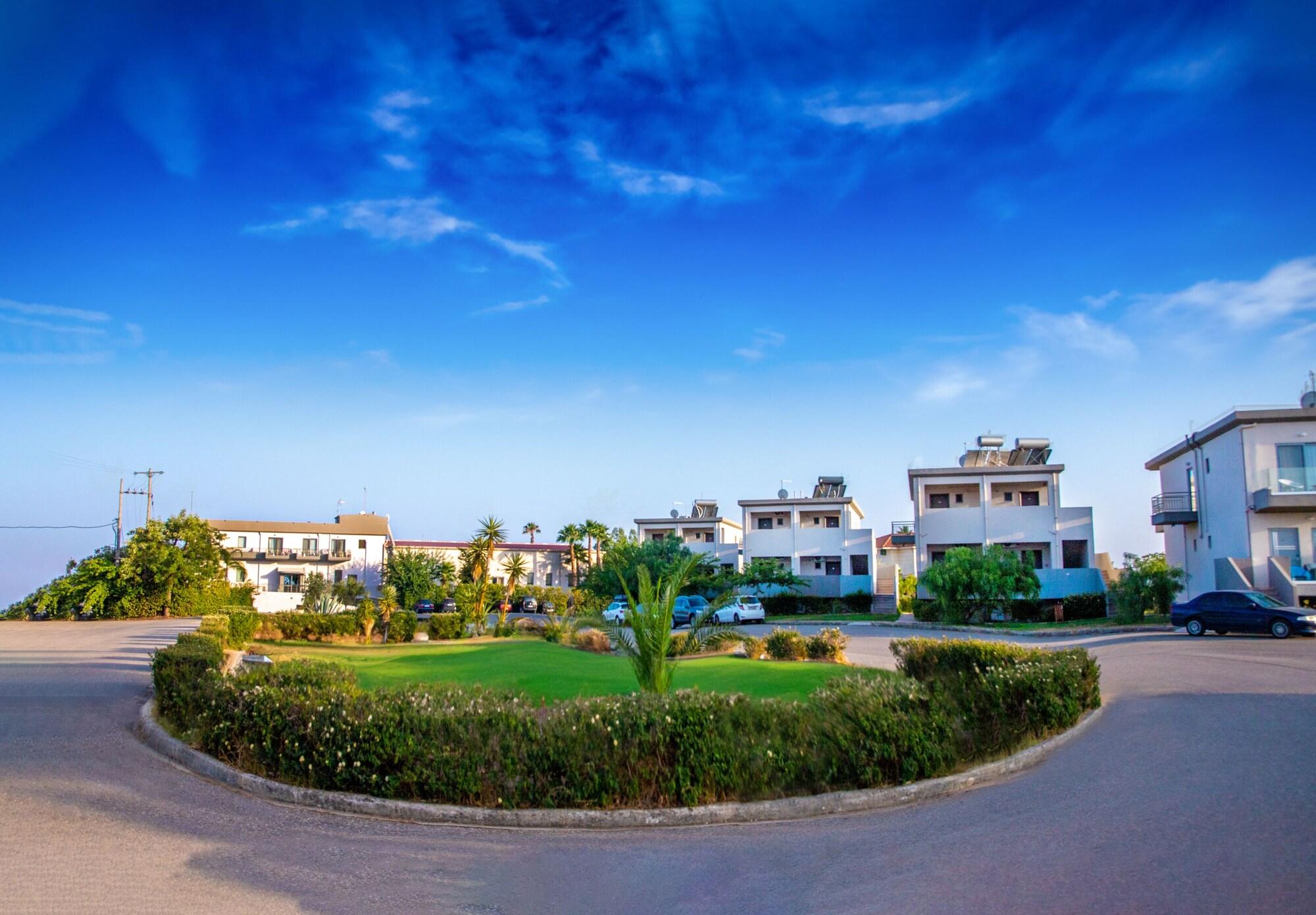 Vista Exterior Buka Sandy Beach