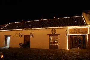 Alojamiento - Hotel Plaza Mayor