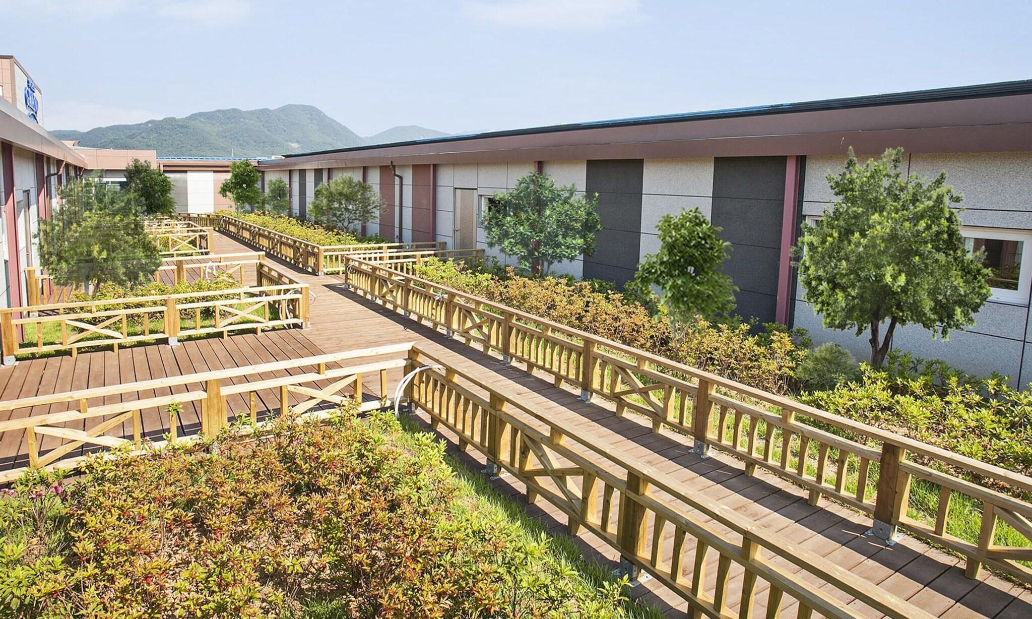 Varios Sacheon Grand Hotel