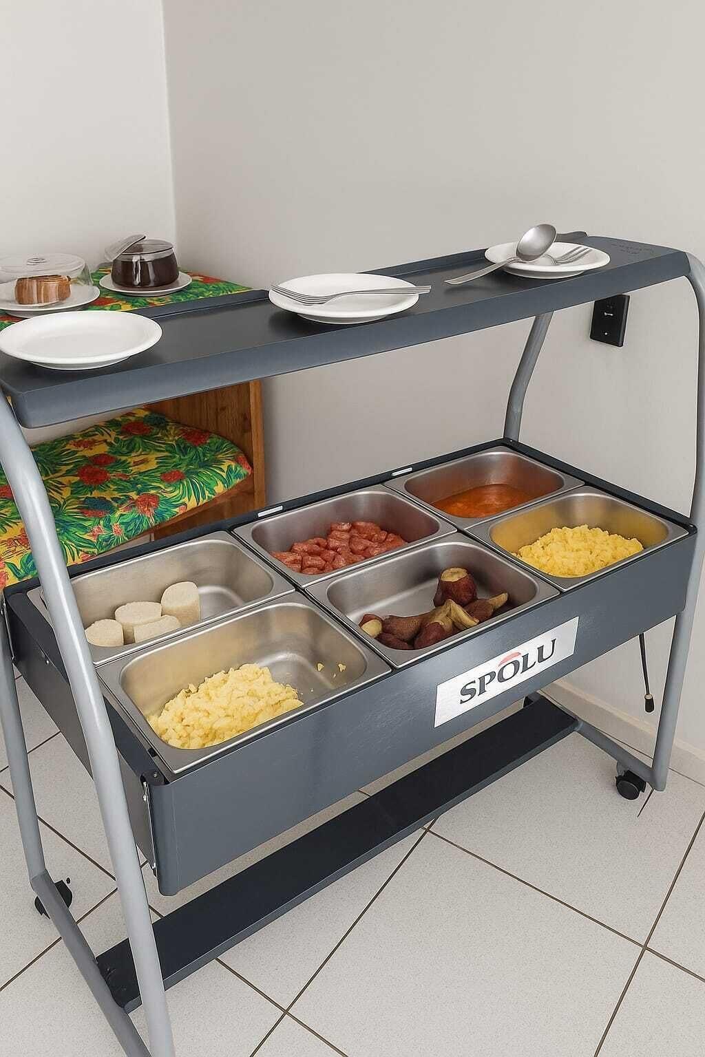 Bar/Salón Pousada Bomfim