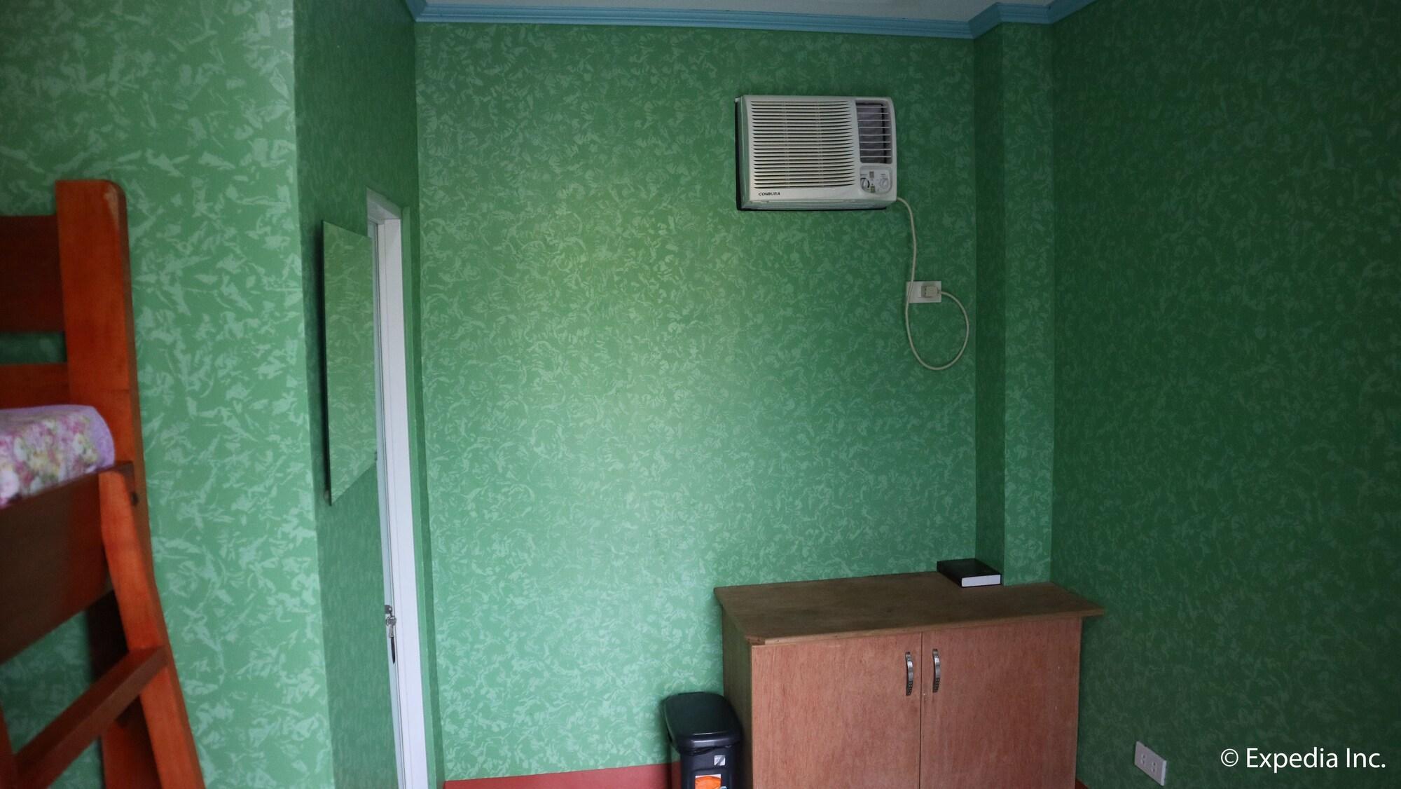 Vista Lobby Zeah's Inn