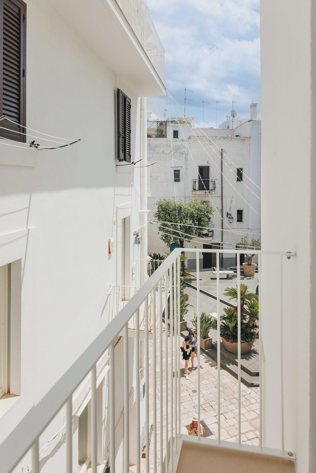 Vista Exterior Santa Maria 24 - Luxury Apartments