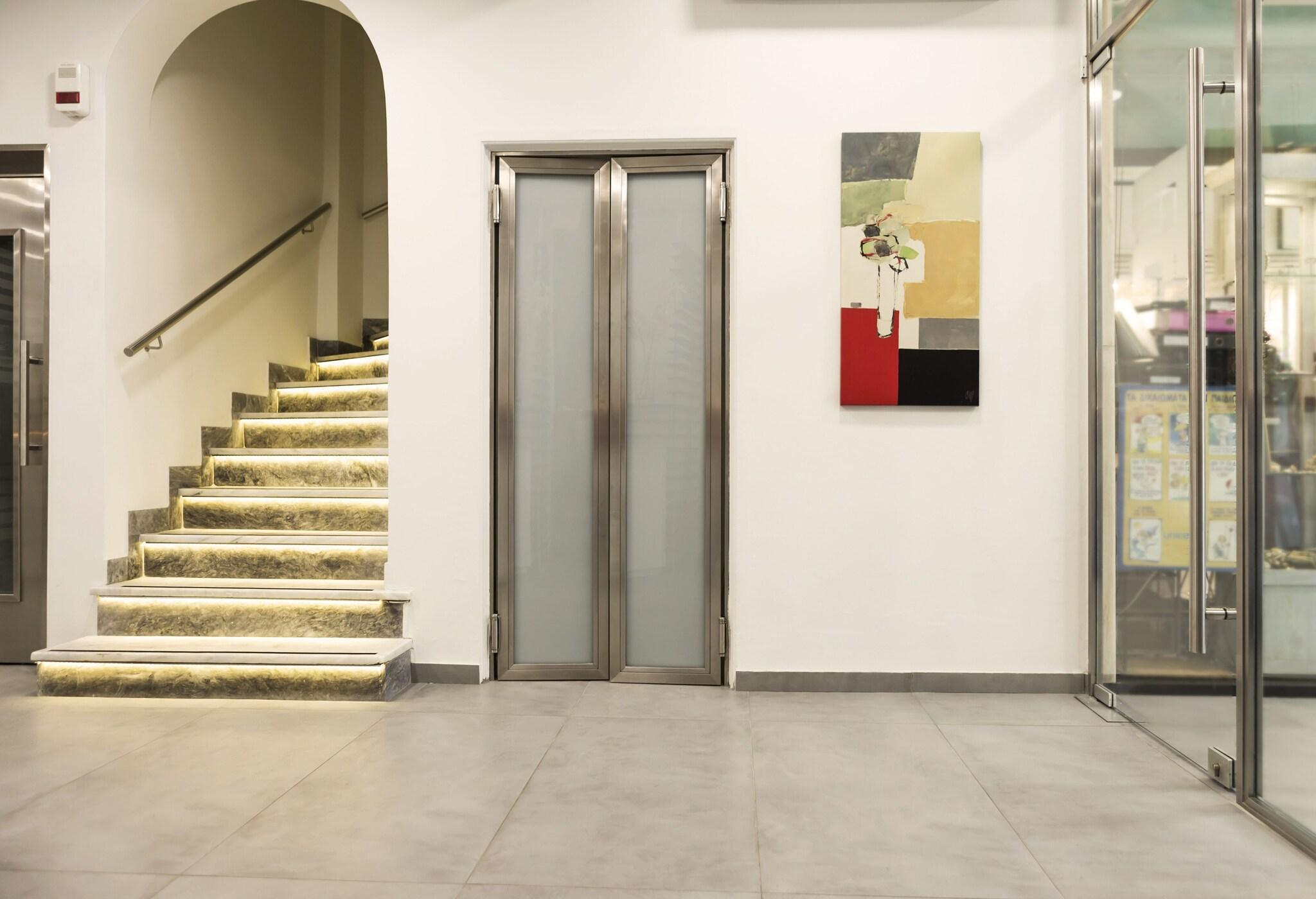 Vista Lobby Pan Hotel