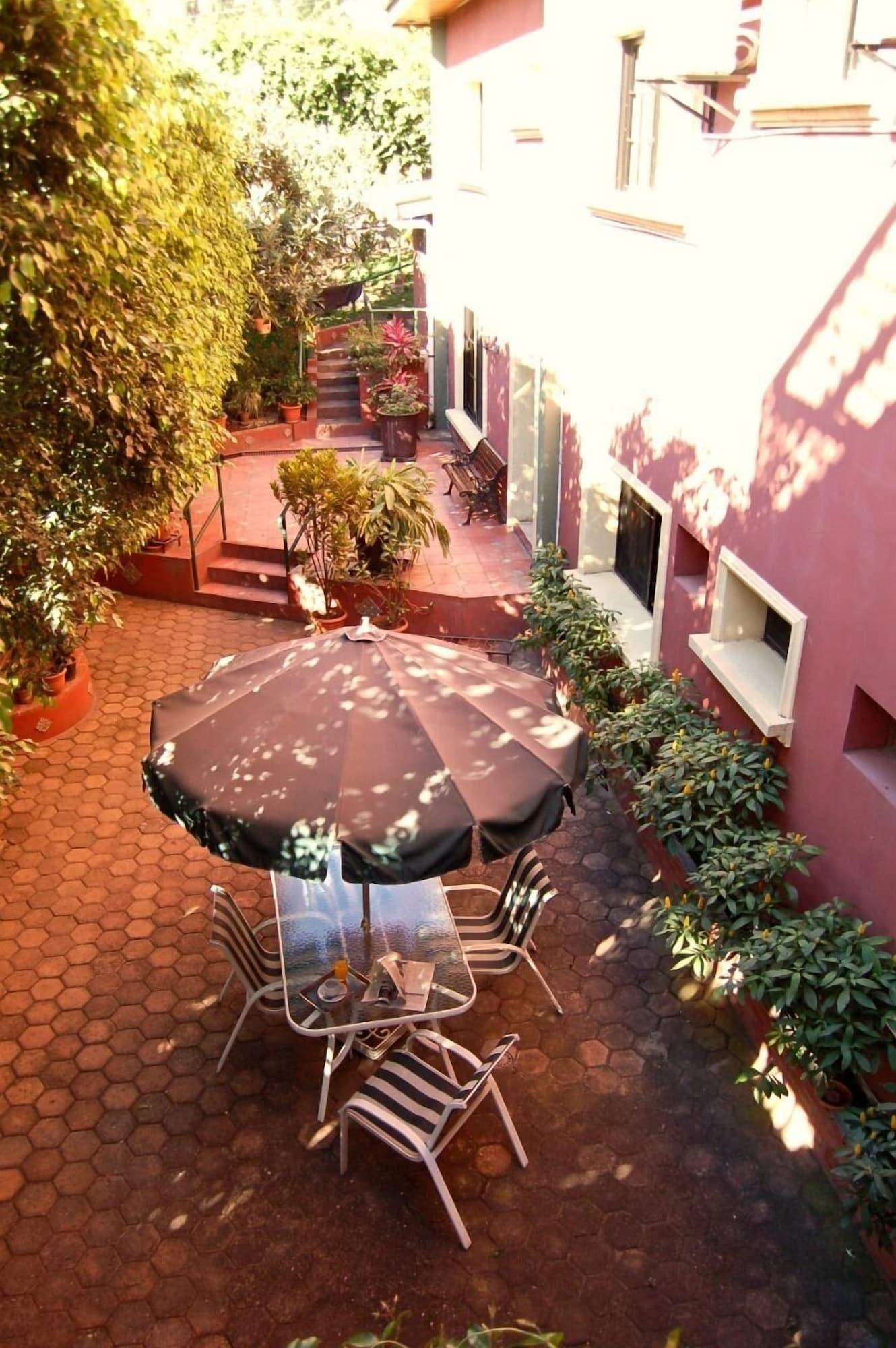 Varios Hotel Alsacia