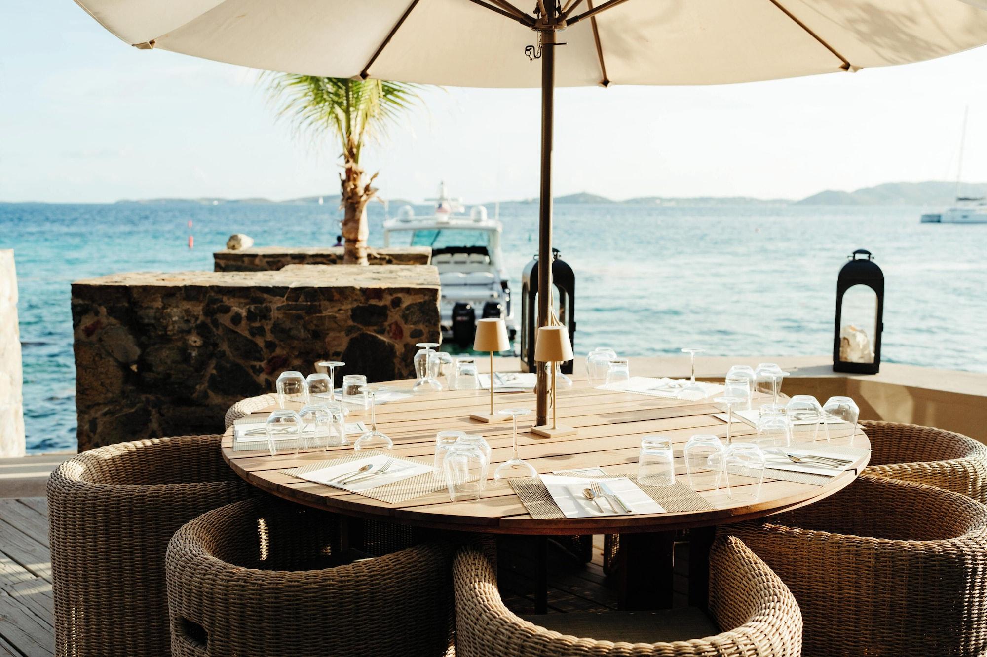Restaurant Lovango Resort + Beach Club (Private Island Resort)