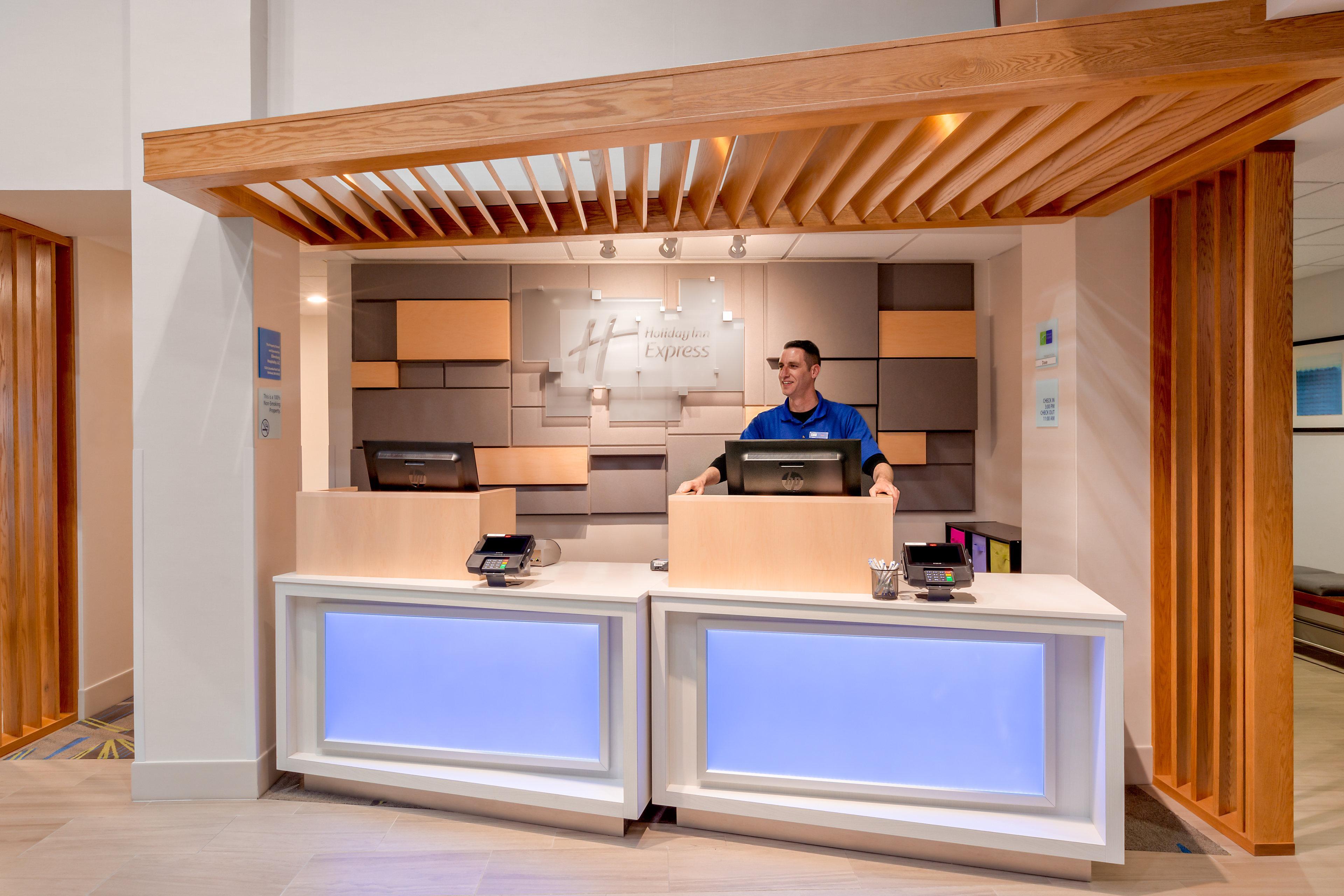 Vista Lobby Holiday Inn Express Ellensburg by IHG