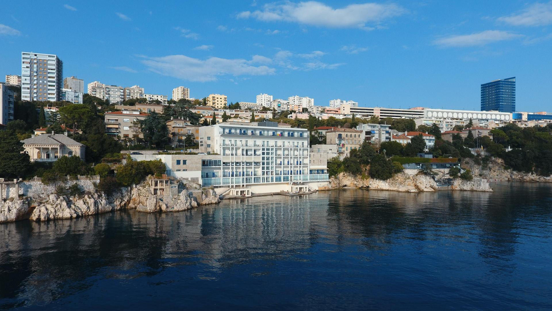 Vista Exterior Hotel Jadran