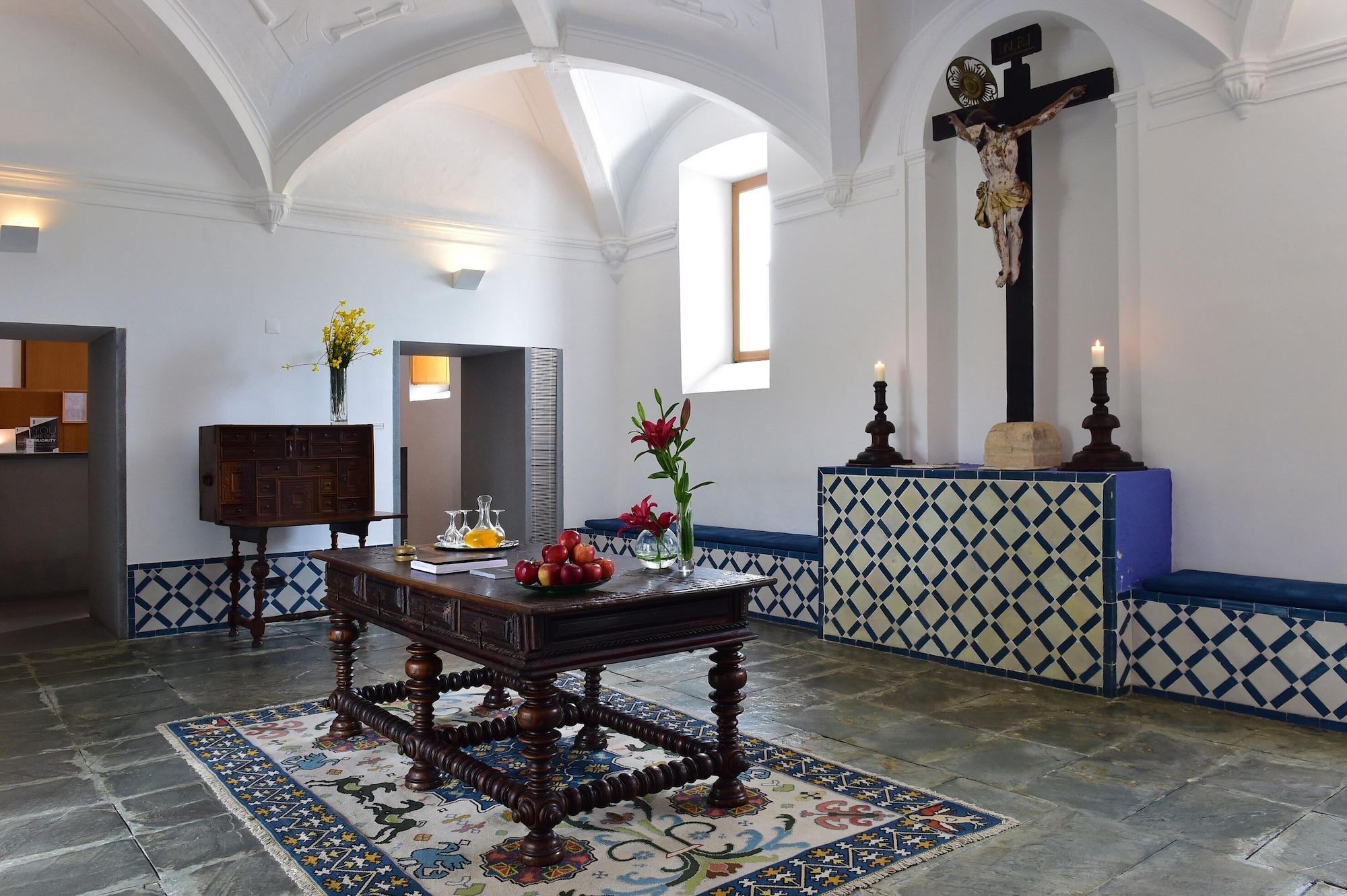Vista Lobby Pousada Convento de Arraiolos - Historic Hotel