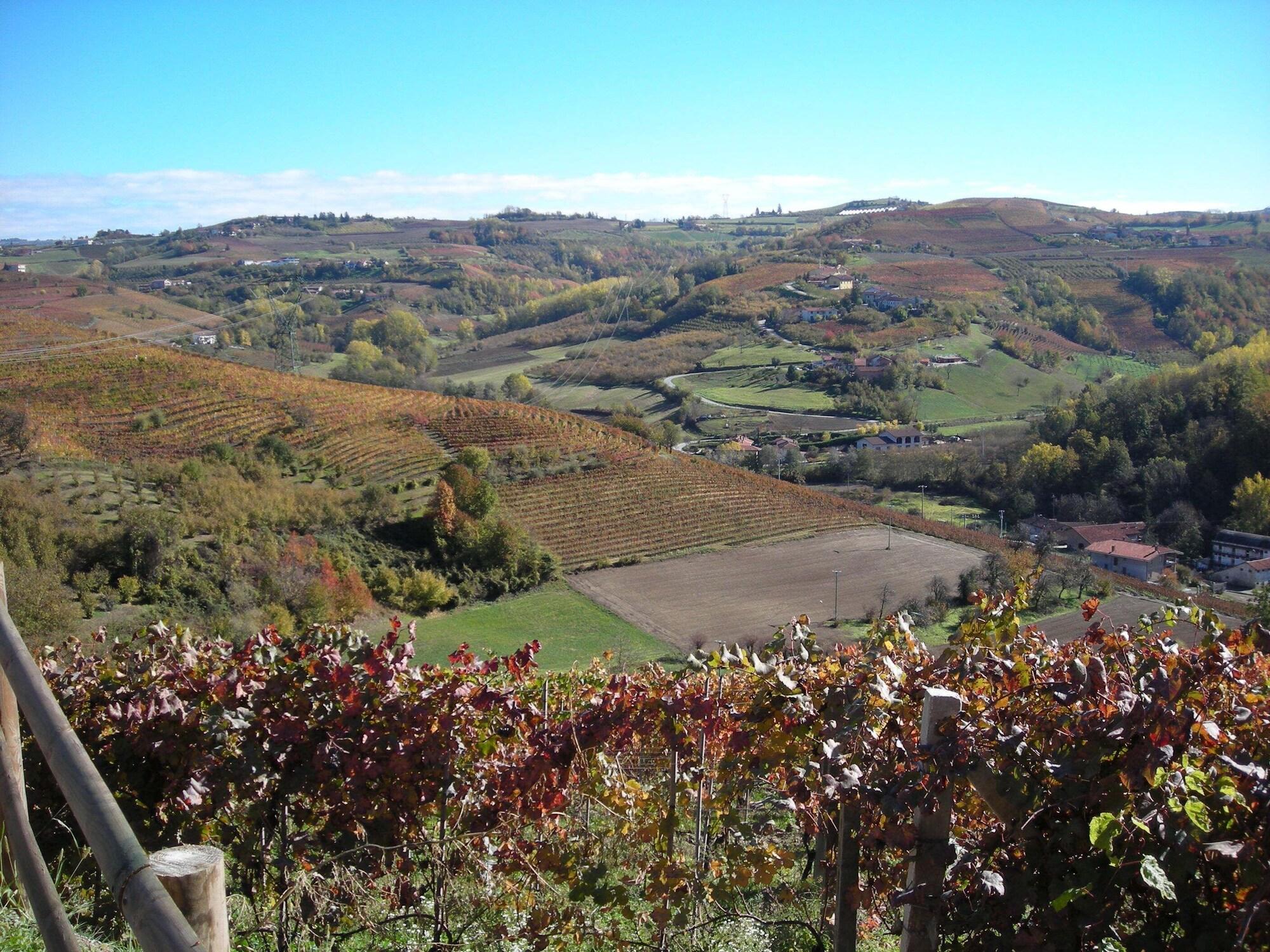Vista Exterior Bricco Rosso