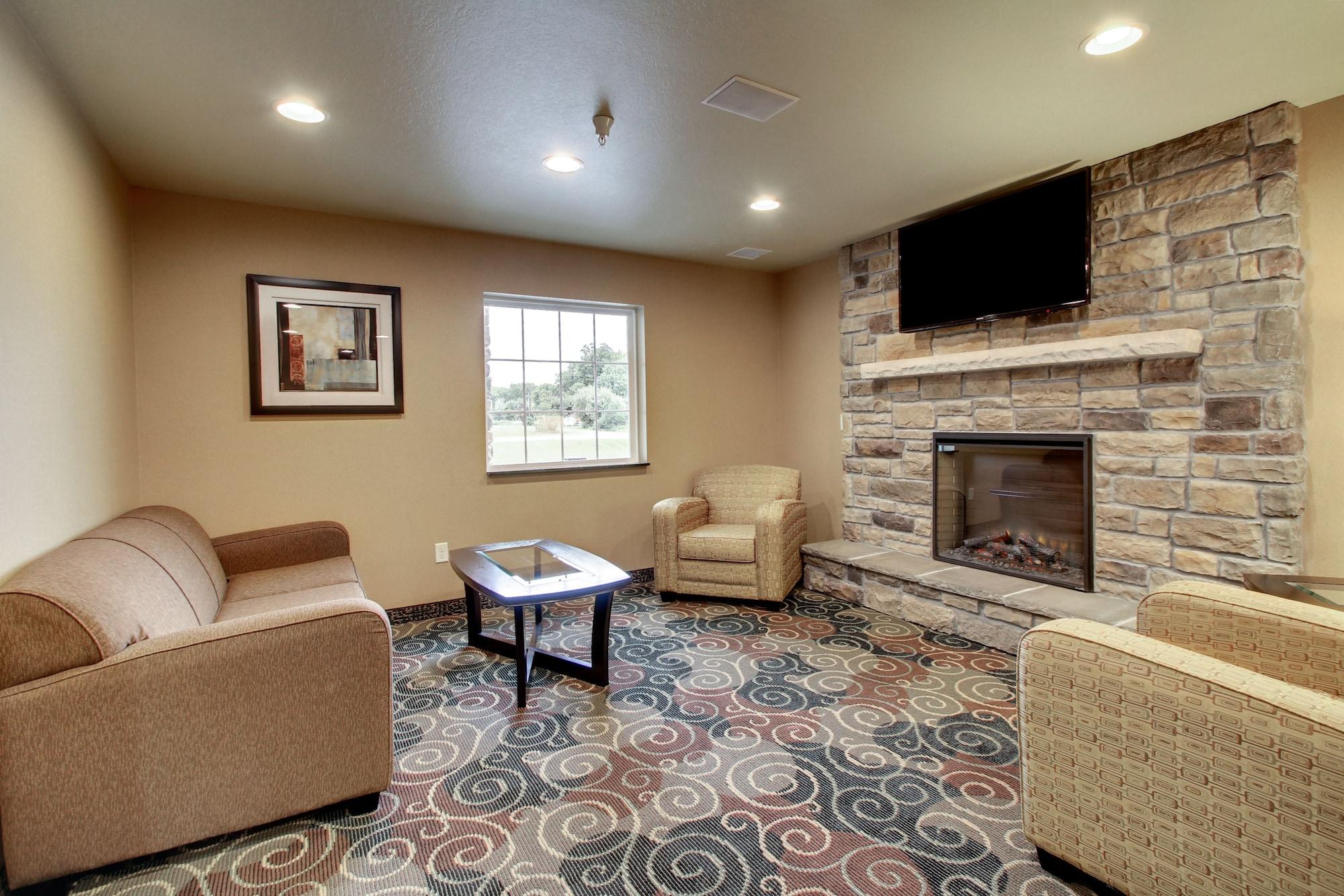 Vista Lobby Cobblestone Inn & Suites - Schuyler