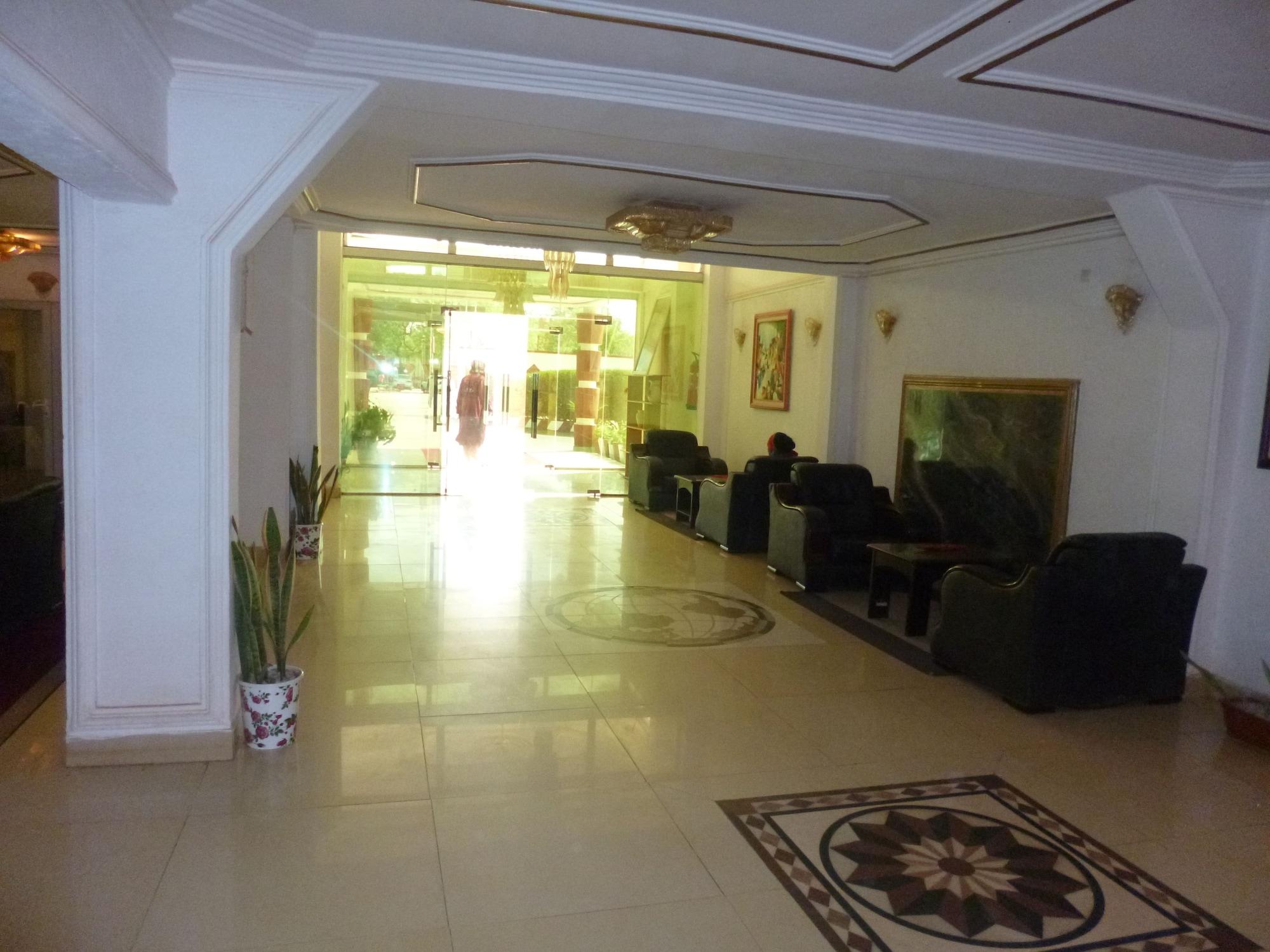 Vista Lobby Hôtel Ténéré