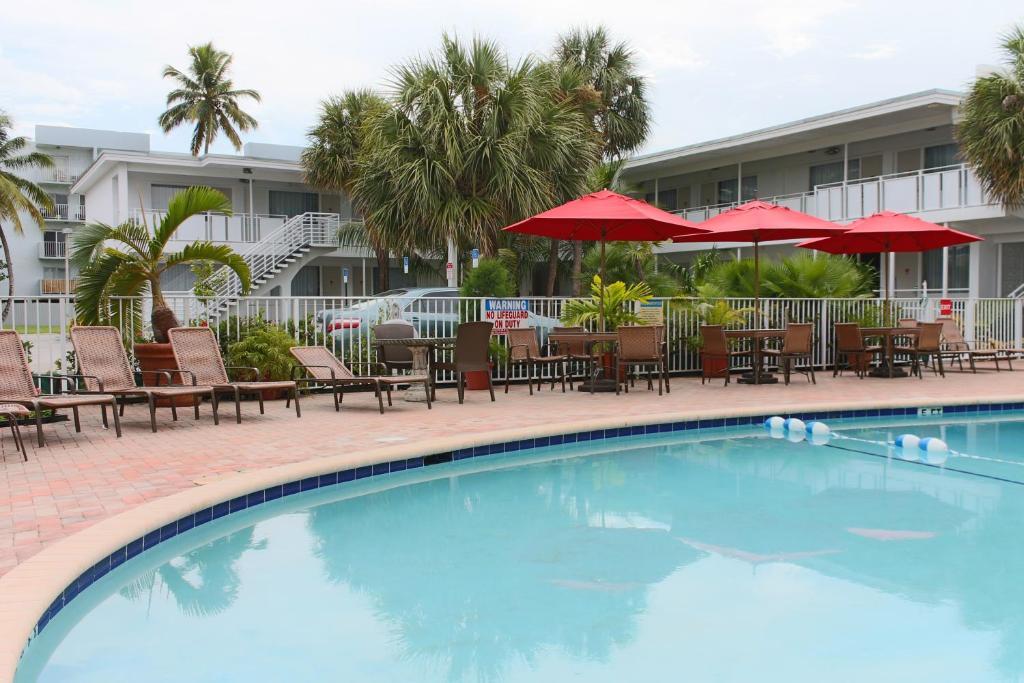 Hotel Collins Hotel