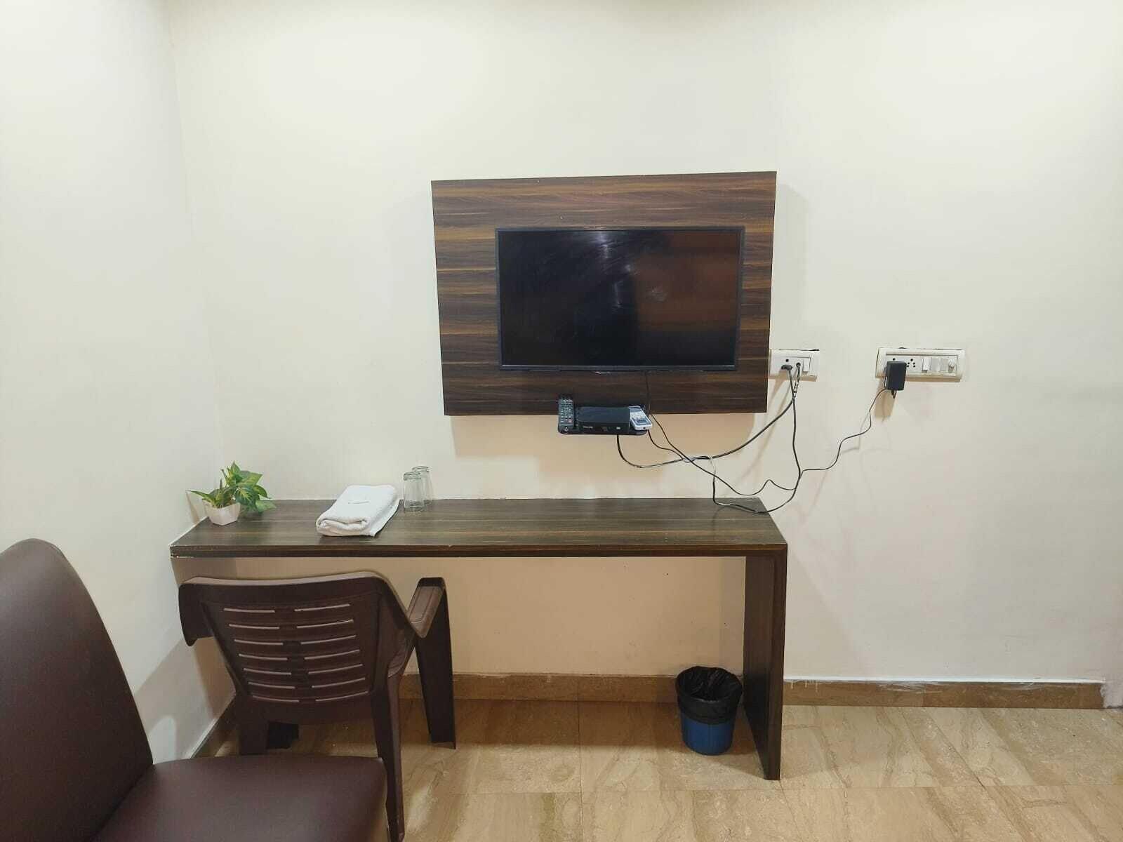 Set de Habitación The Airport Residency