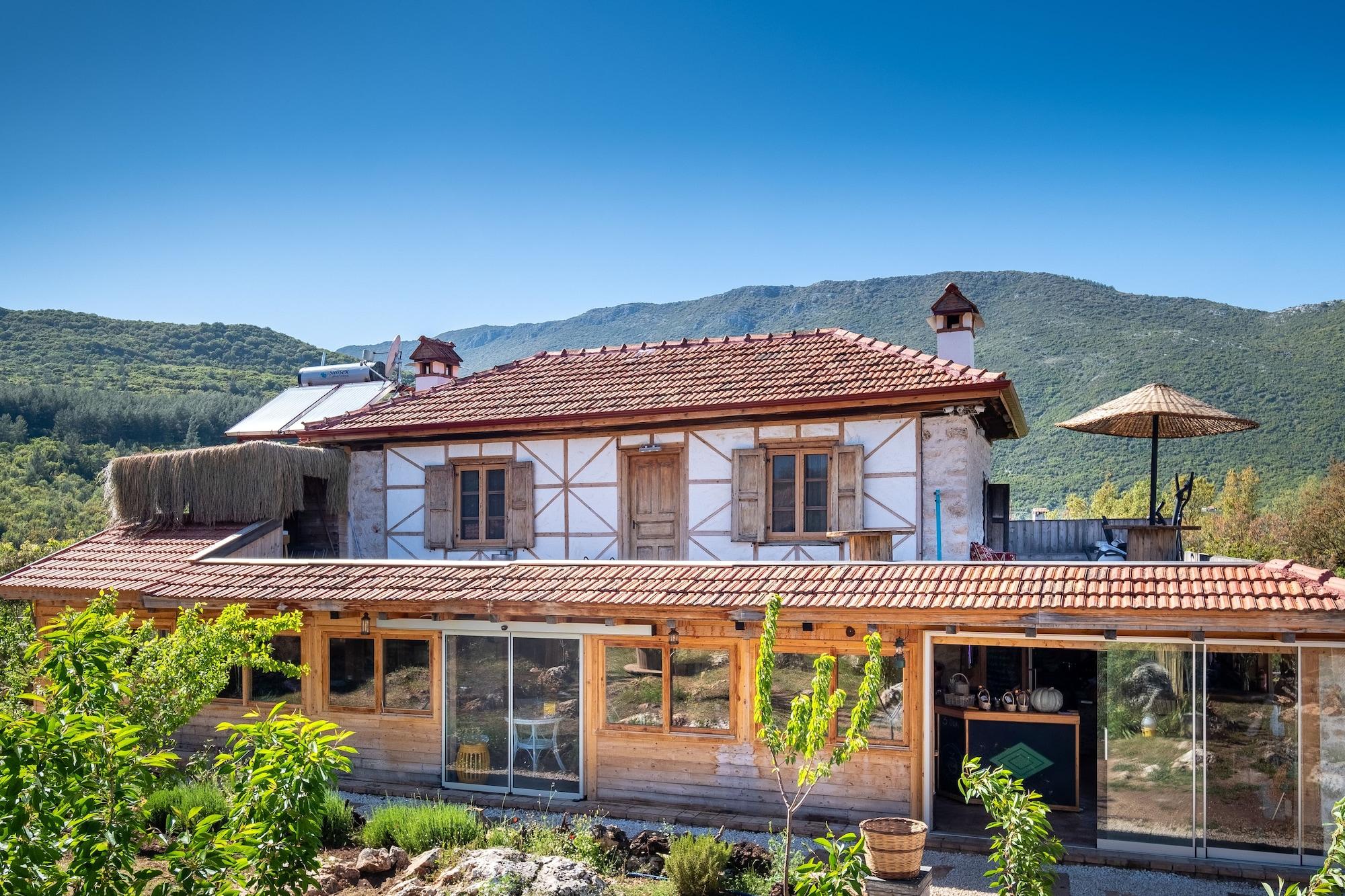 Varios 3 Oda Butik Otel