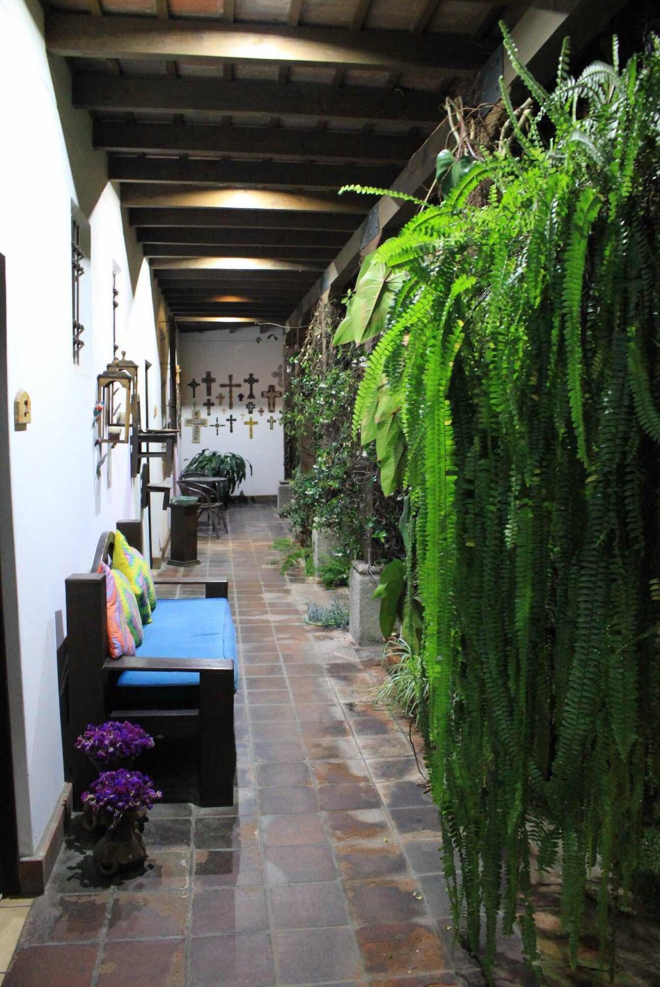 Vista Exterior Hostal Las Marías