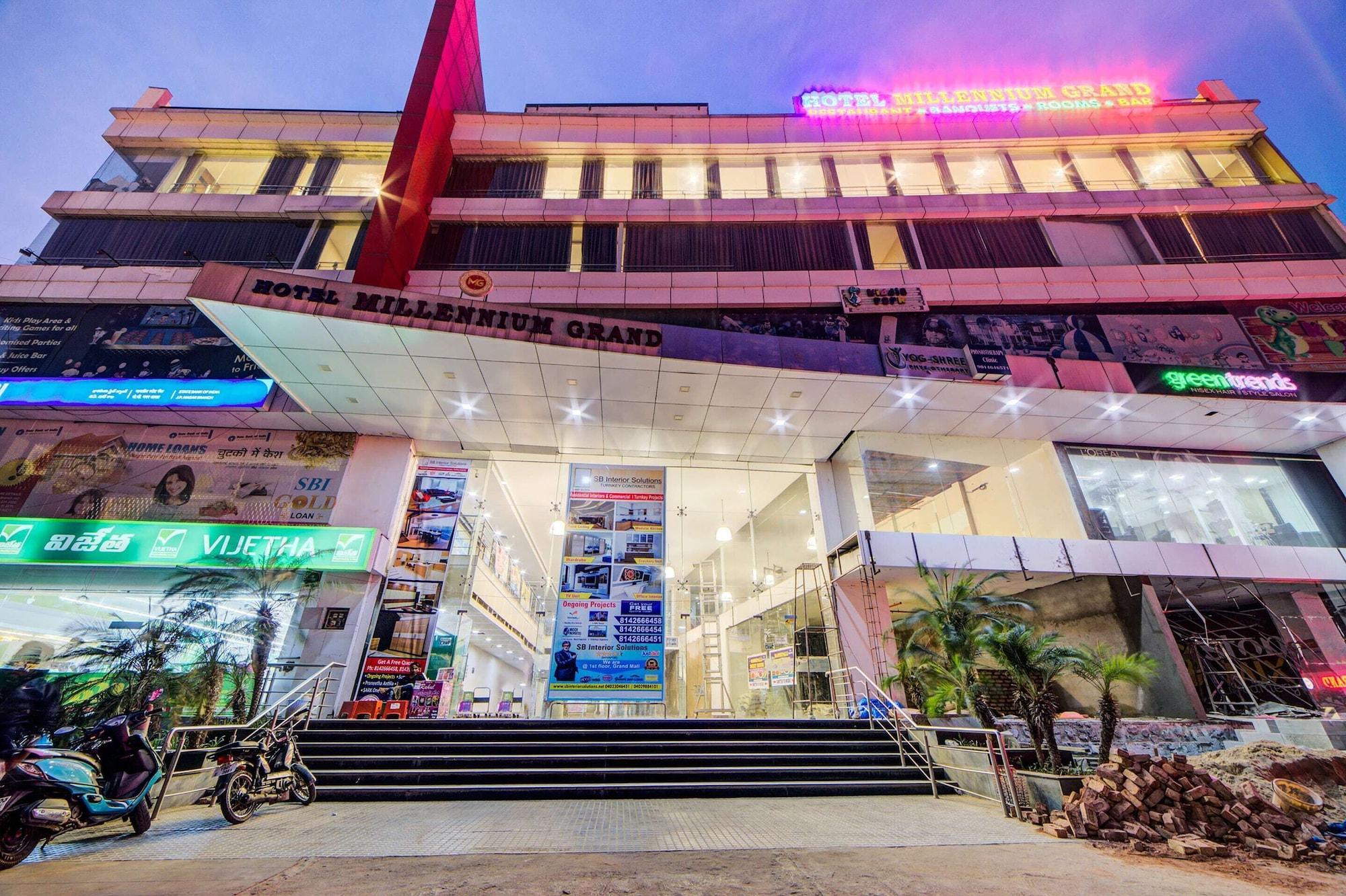 Vista Exterior Capital O 23502 Hotel Millennium Grand