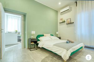 Alquiler Vacacional - Charming courtyard house just two train stops from RHO-FIERA