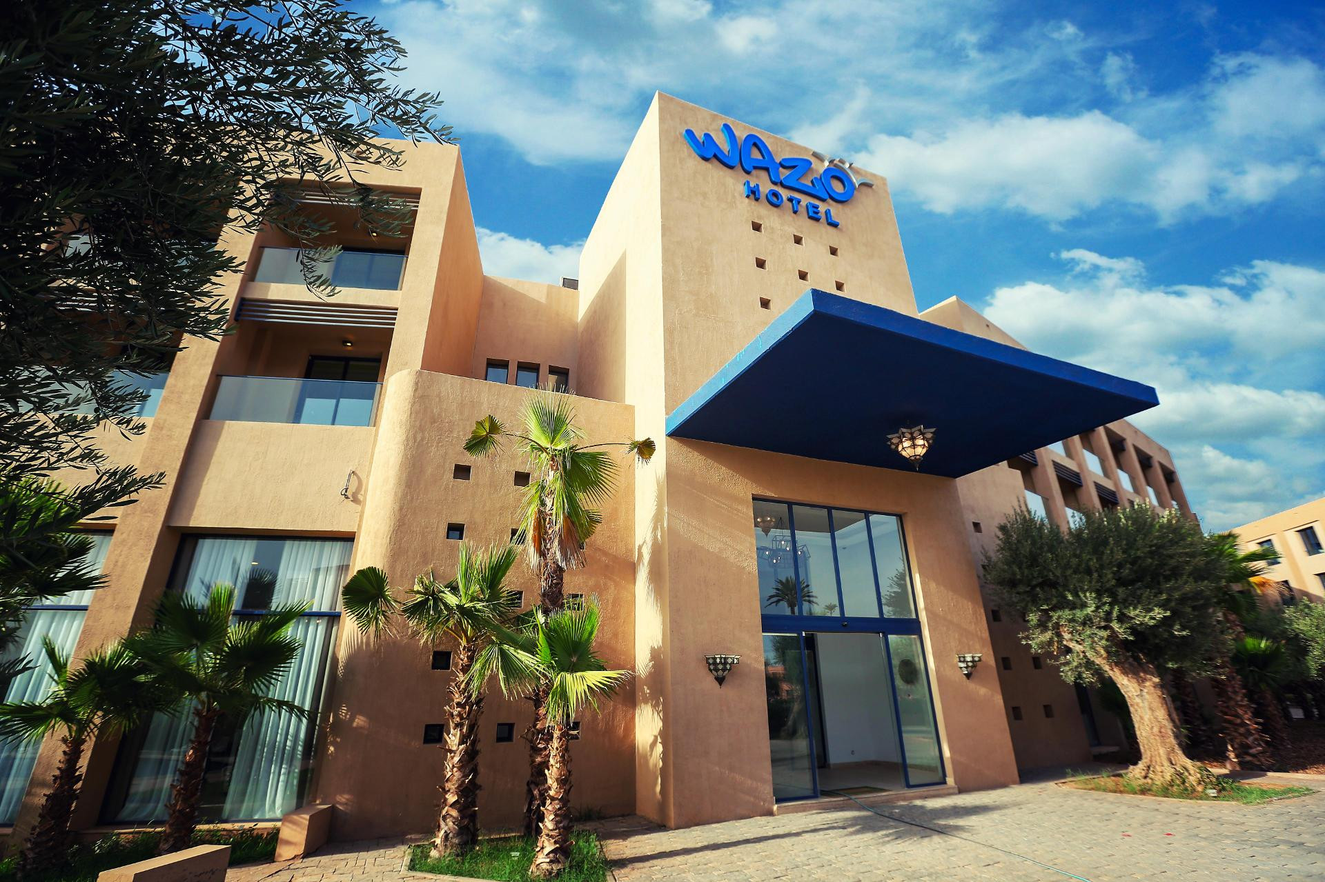 Vista Exterior Wazo Hôtel