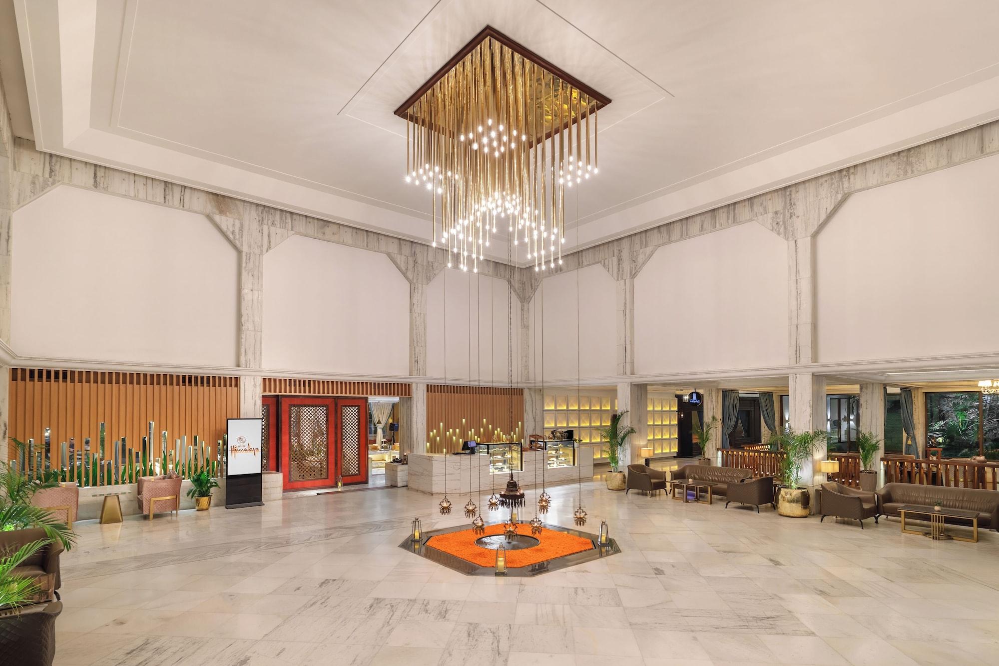Vista Lobby Hotel Himalaya