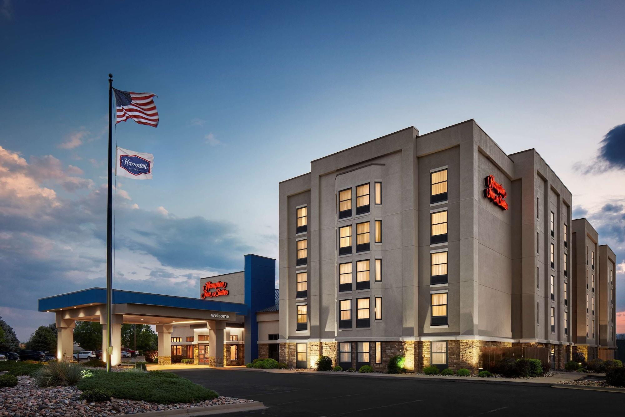 Vista Exterior Hampton Inn & Suites Pueblo-Southgate