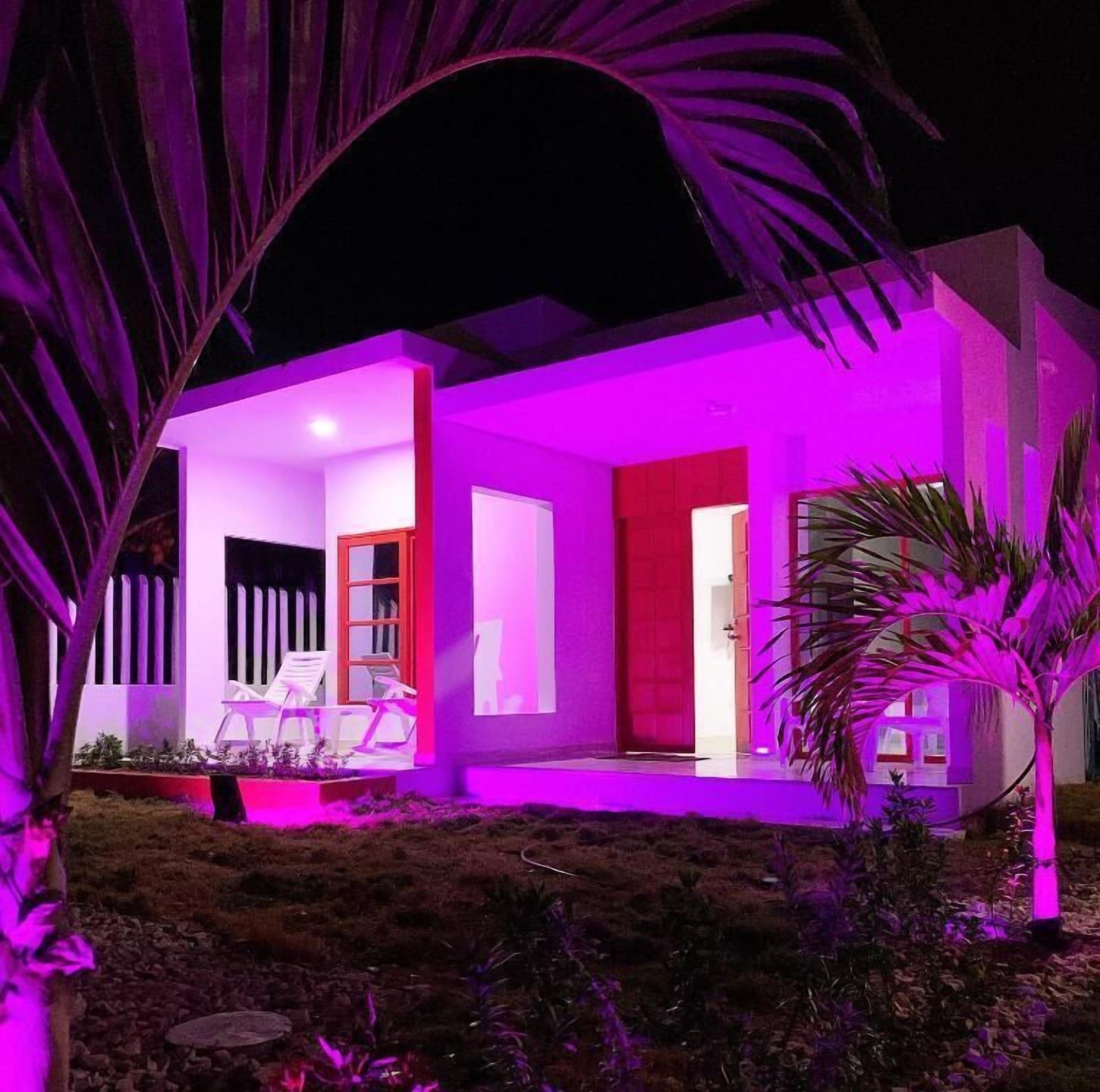 Varios Bahia Tropical Coveñas