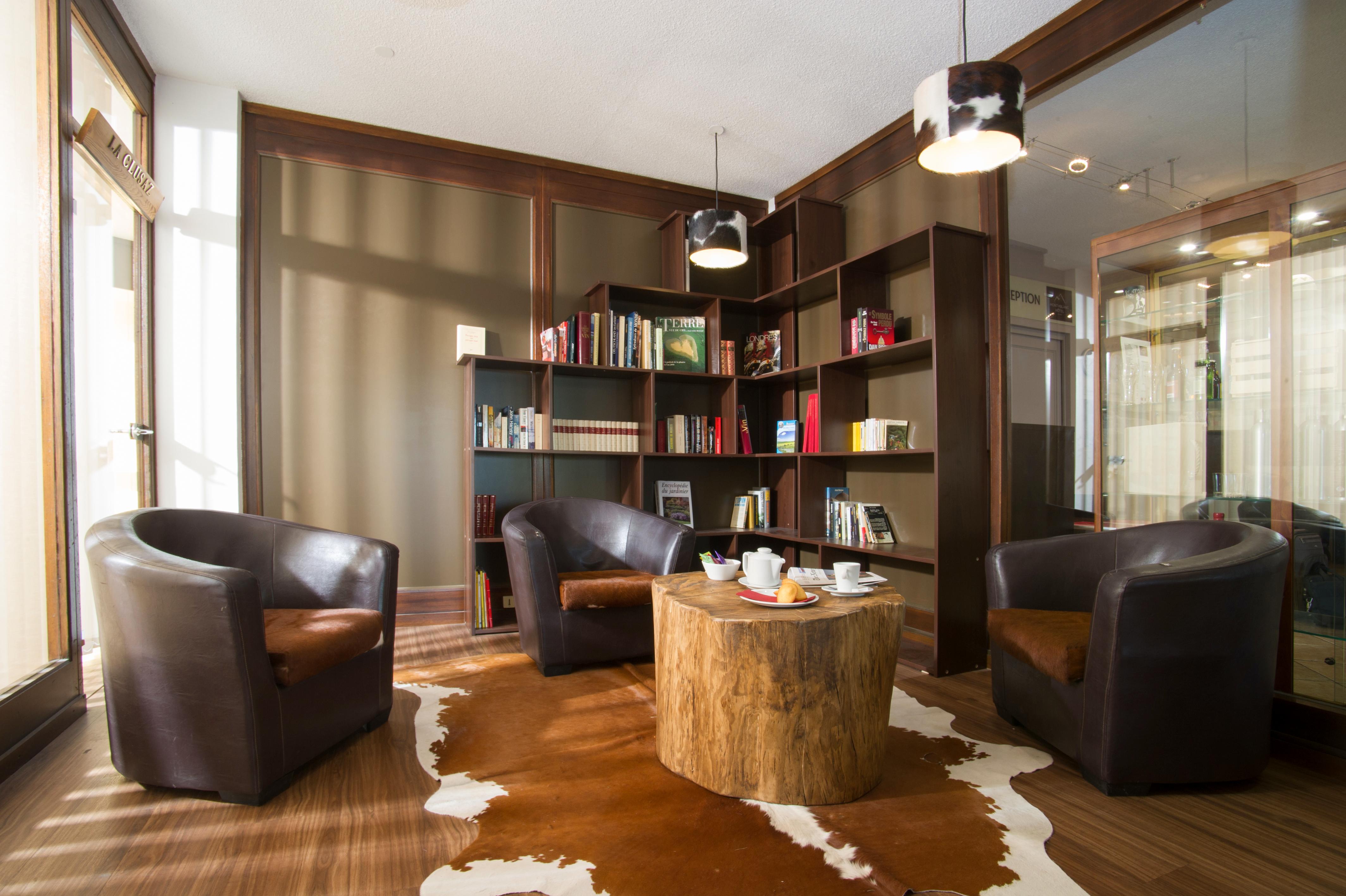 Vista Lobby B&B HOTEL Saint-Pierre-en-Faucigny Bonneville