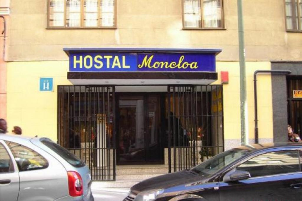 Vista Exterior Hostal Moncloa