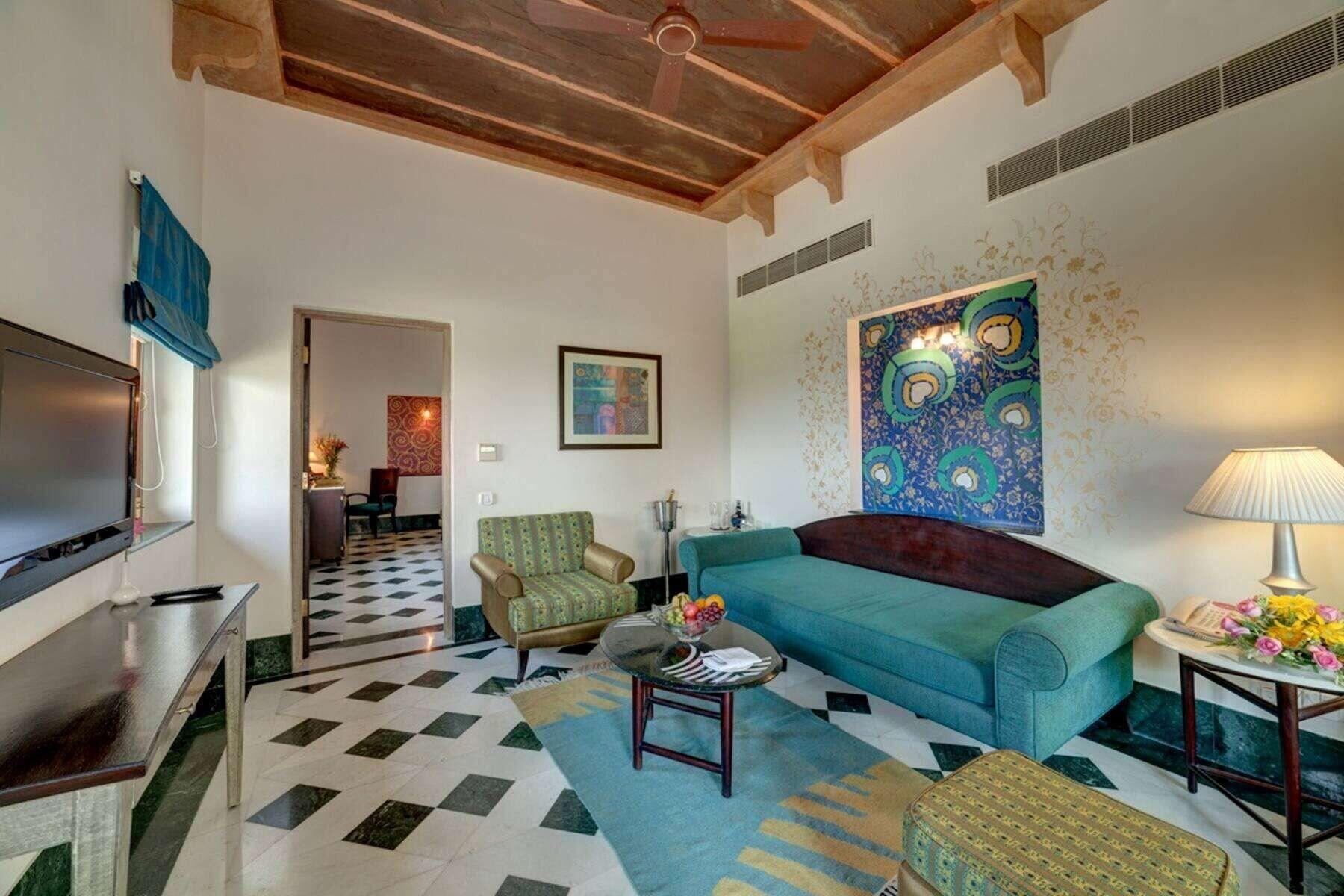 Habitación Ramada by Wyndham Udaipur Resort and Spa