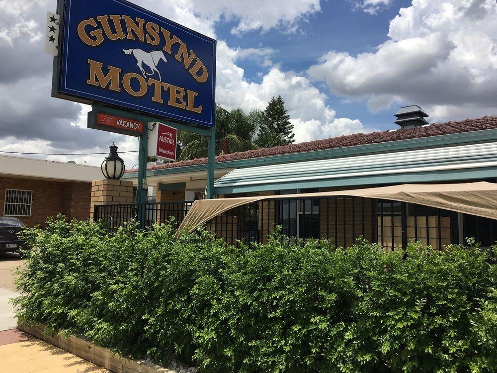 Varios Gunsynd Motor Inn
