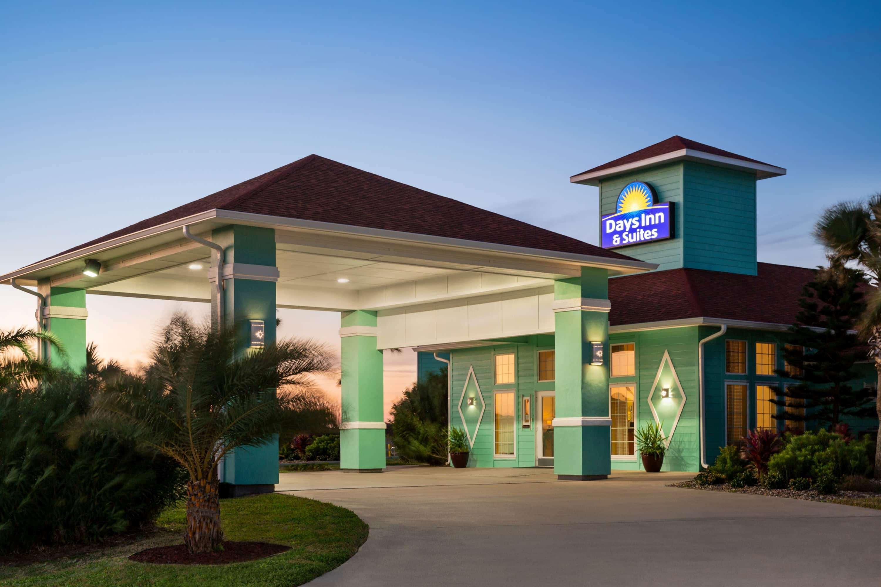 Vista Exterior Days Inn by Wyndham Port Aransas TX