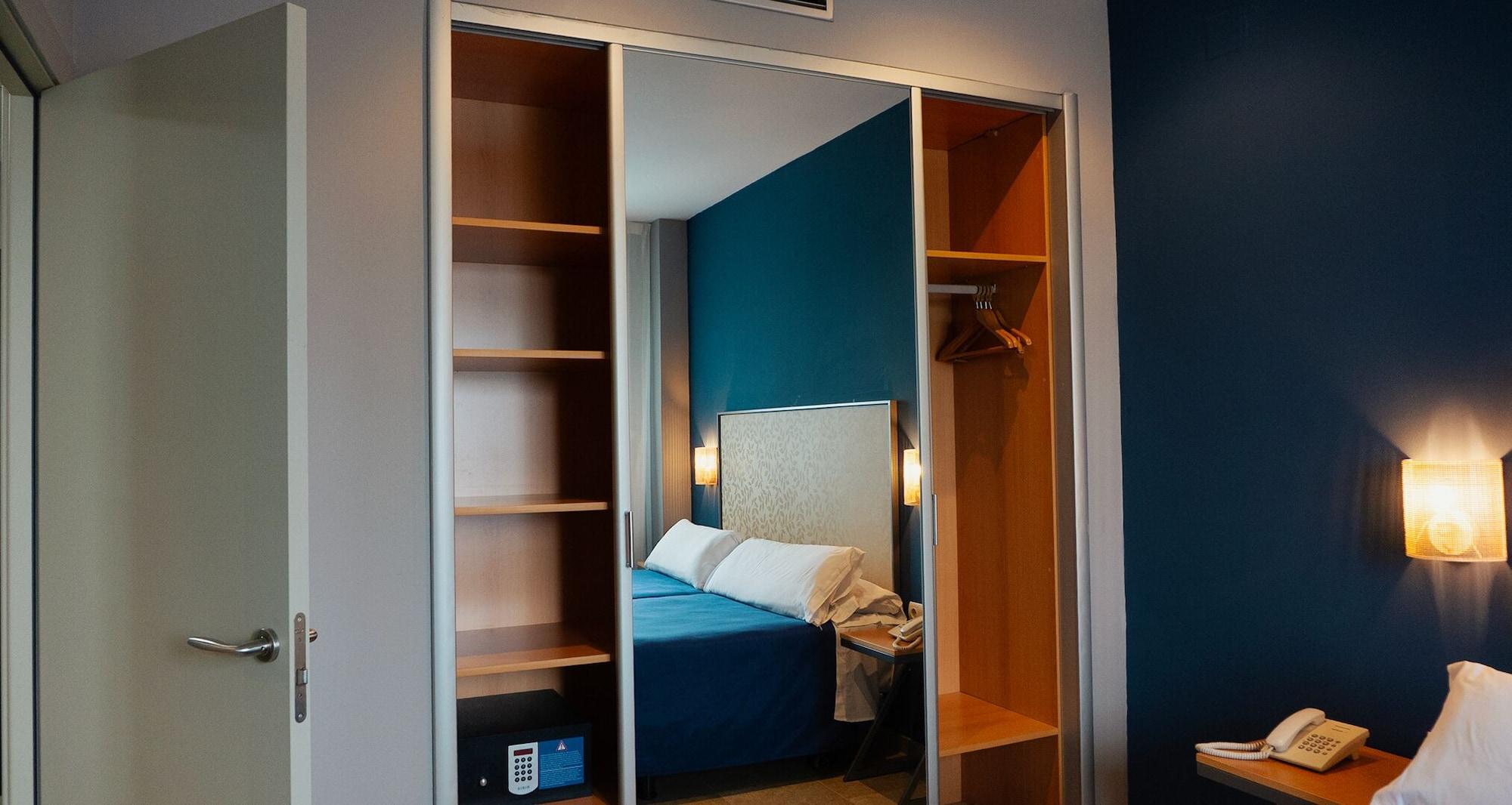 Habitación Apartamentos Vértice Sevilla Aljarafe